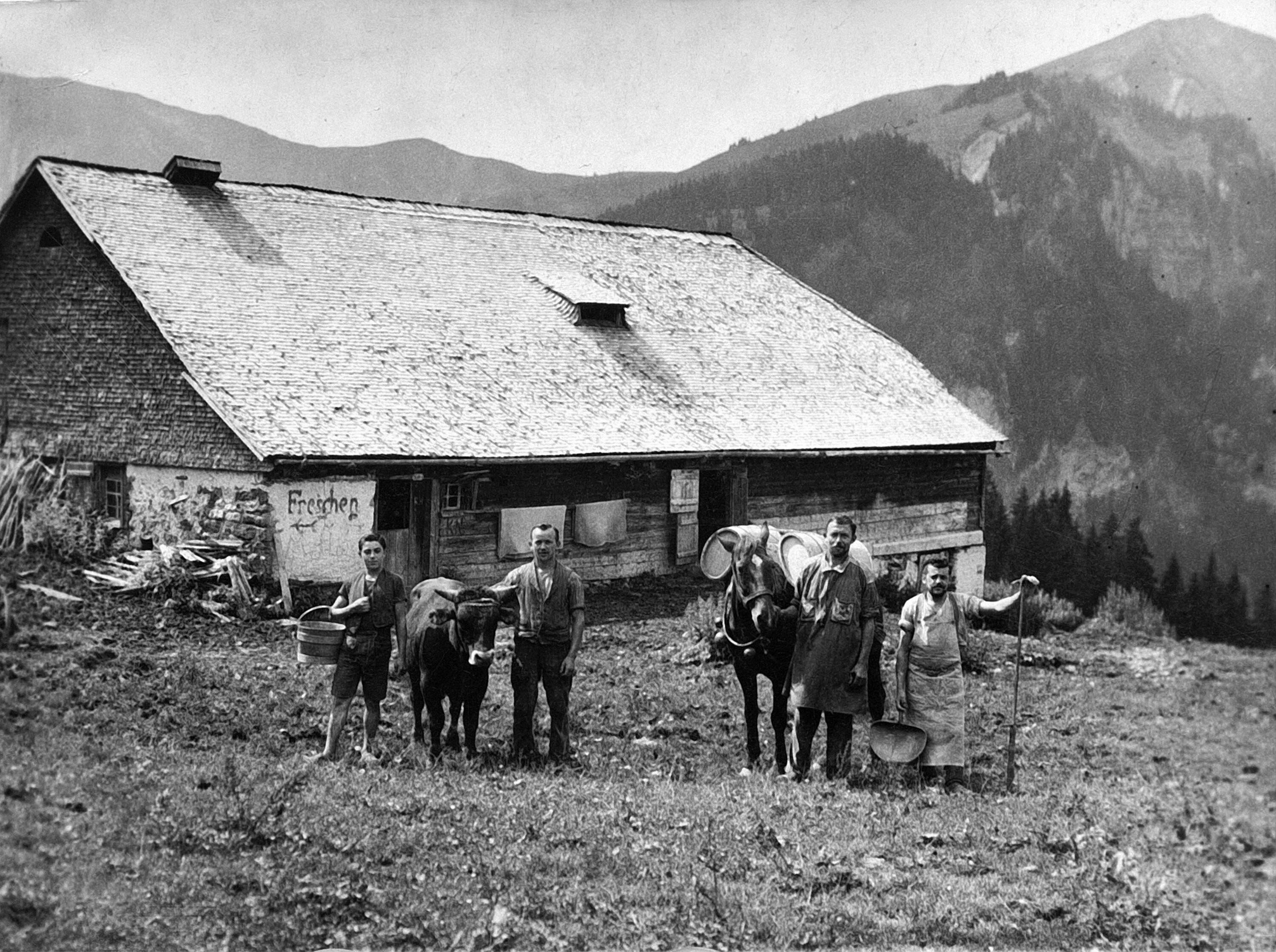 Alphütte Bleichten (Vorderbleichten bzw. vorderes Lager)></div>


    <hr>
    <div class=