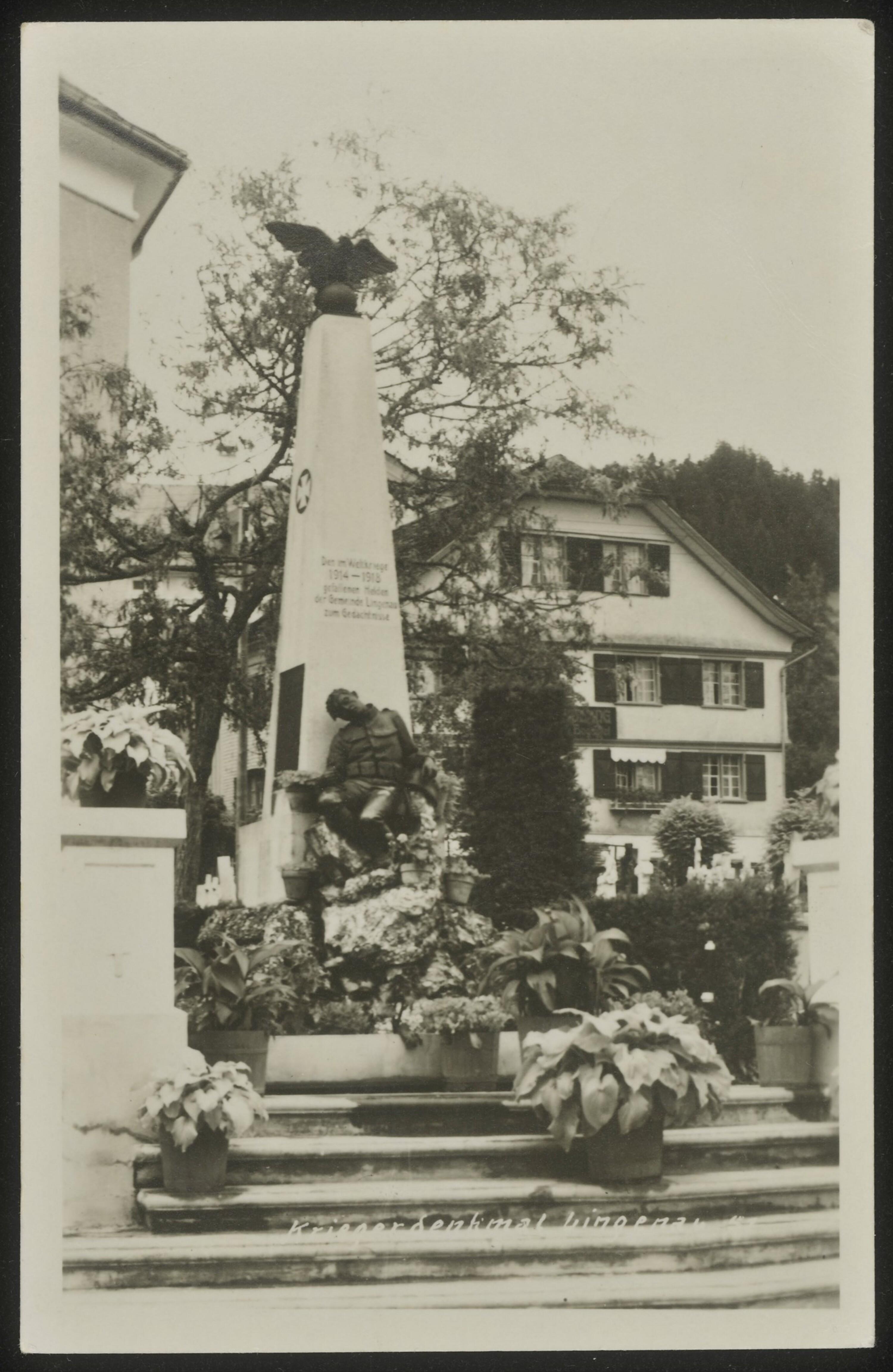 Kriegerdenkmal Lingenau></div>


    <hr>
    <div class=