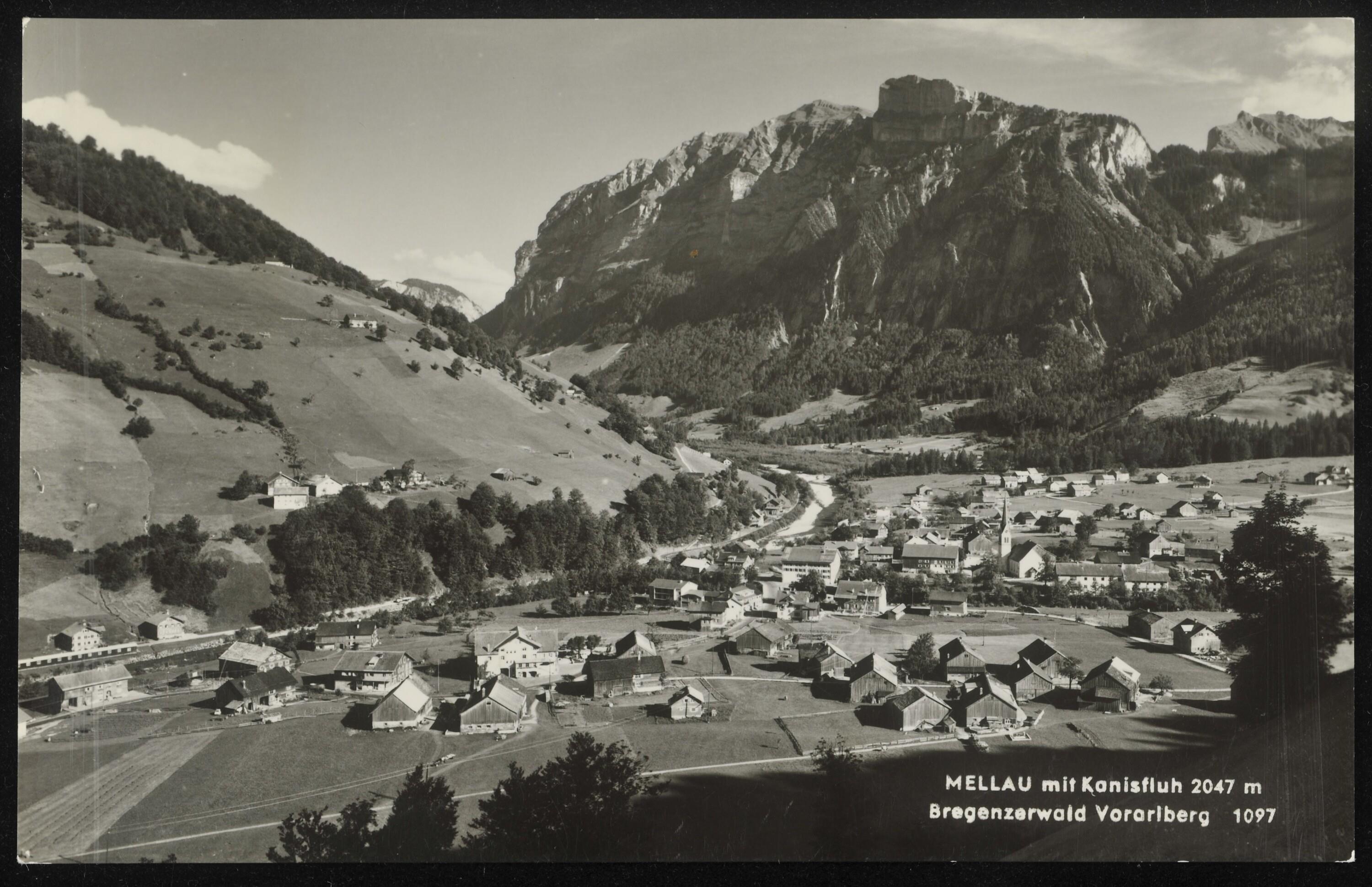 Mellau mit Kanisfluh 2047 m Bregenzerwald Vorarlberg></div>


    <hr>
    <div class=