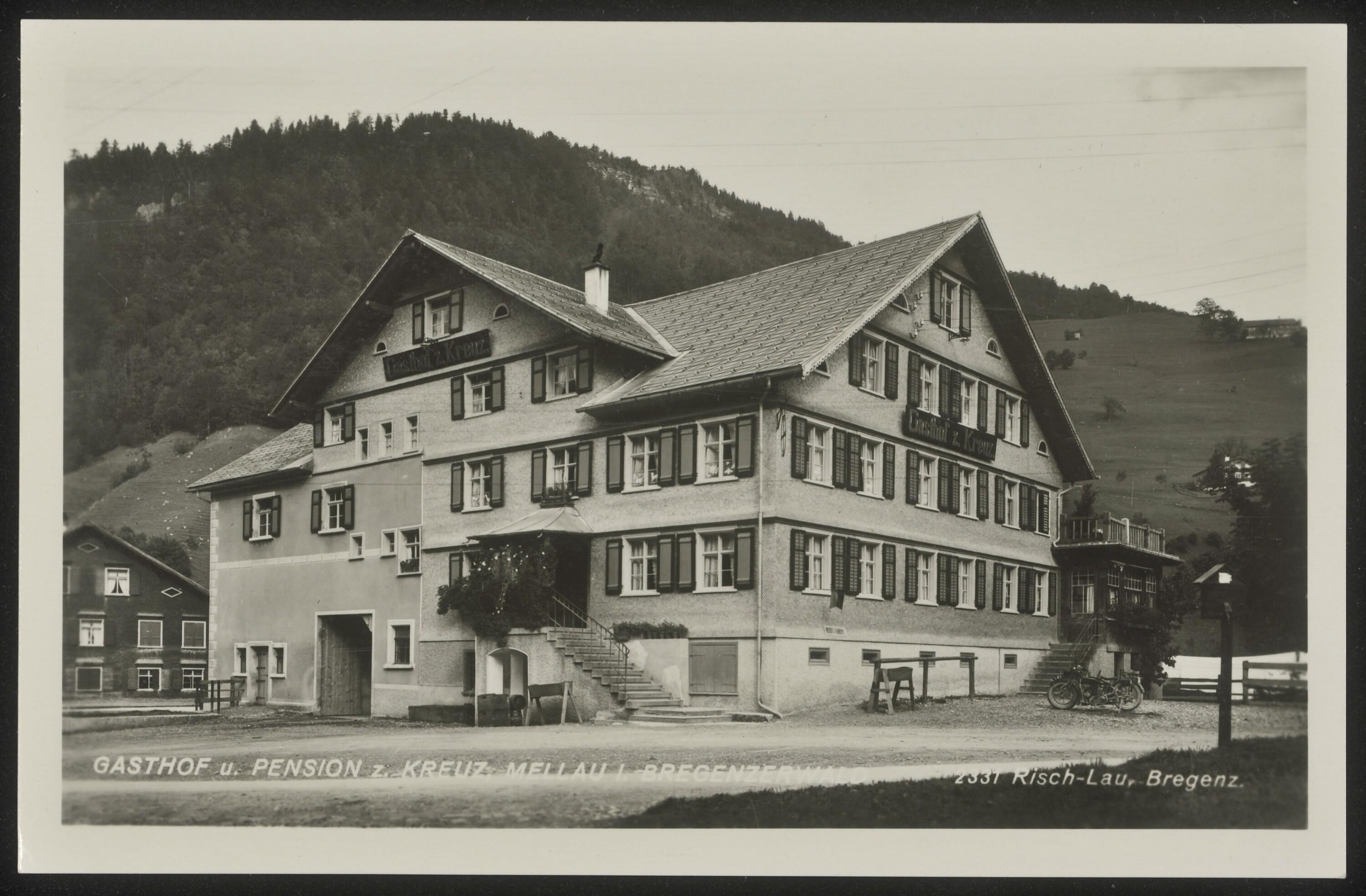 Gasthof u. Pension z. Kreuz, Mellau i. Bregenzerwald></div>


    <hr>
    <div class=