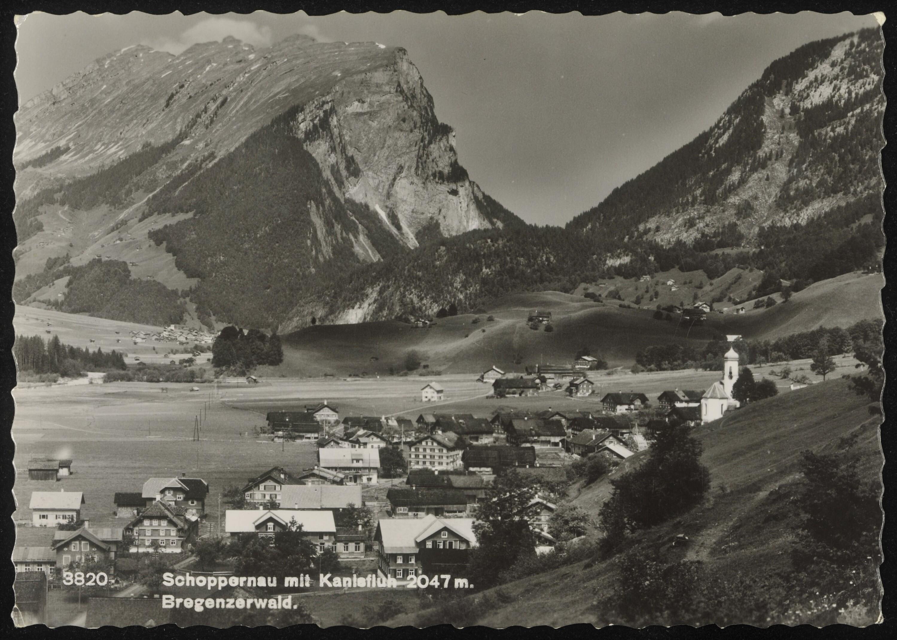 Schoppernau mit Kanisfluh 2047 m. Bregenzerwald></div>


    <hr>
    <div class=
