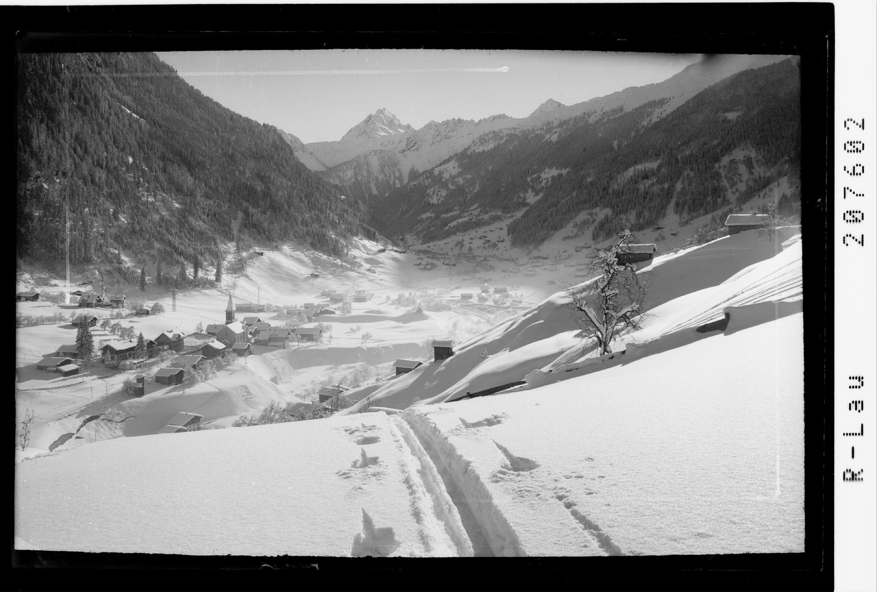 [Gaschurn im Montafon mit Vallüla]></div>


    <hr>
    <div class=