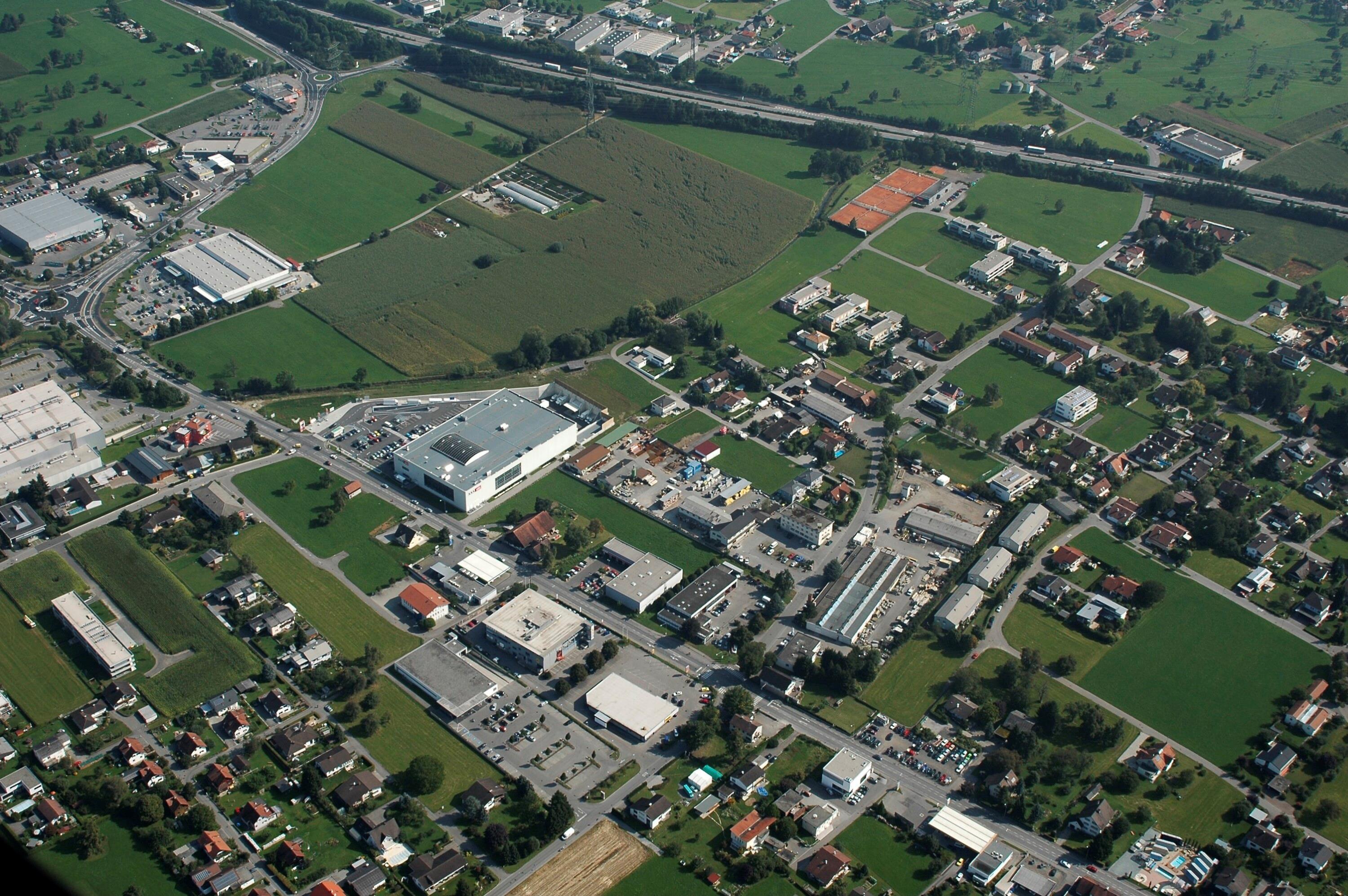 [Altenstadt, Rankweil]></div>


    <hr>
    <div class=