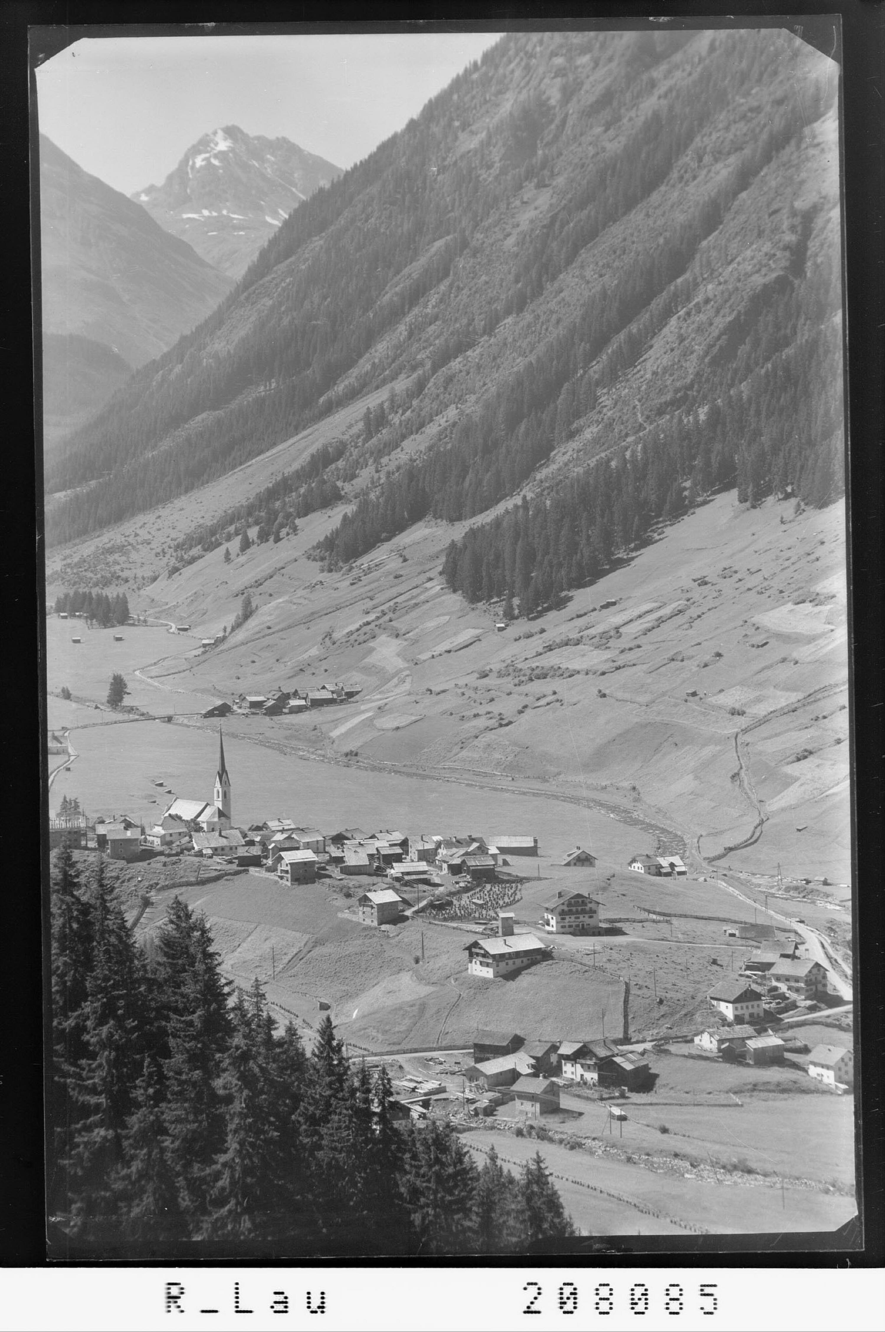 Ischgl Paznauntal Tirol gegen Vallüla></div>


    <hr>
    <div class=