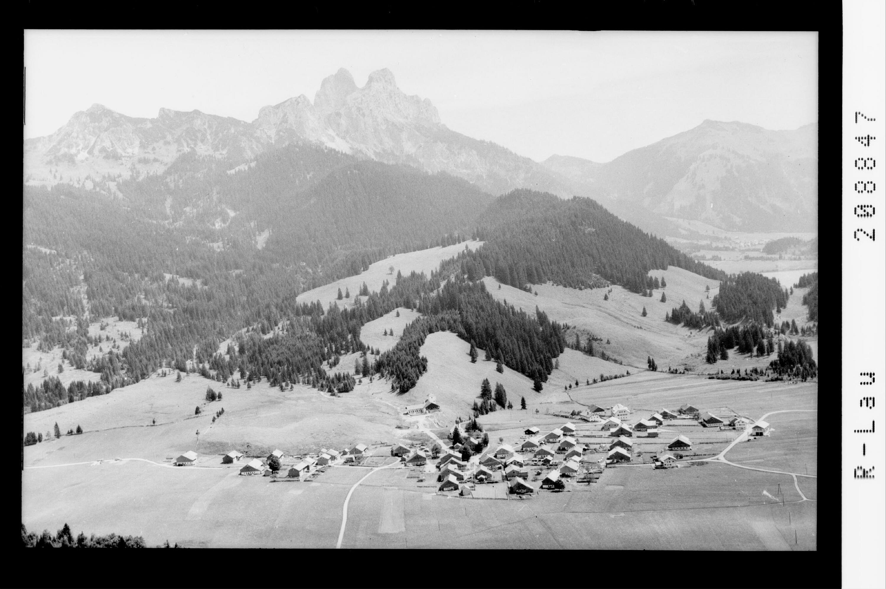 Grän 1134 m, Tirol></div>


    <hr>
    <div class=
