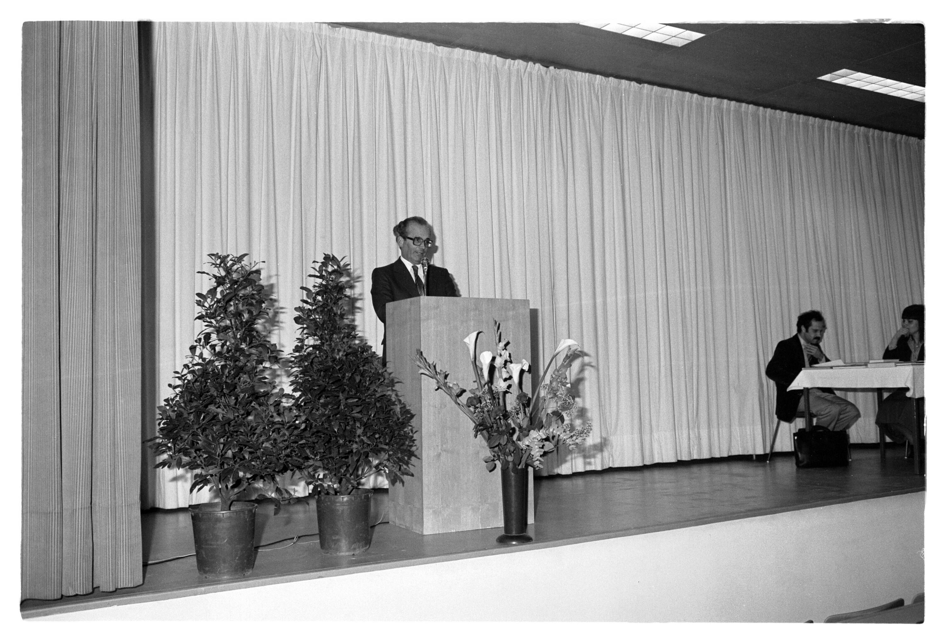 Redewettbewerb HAK 1979></div>


    <hr>
    <div class=