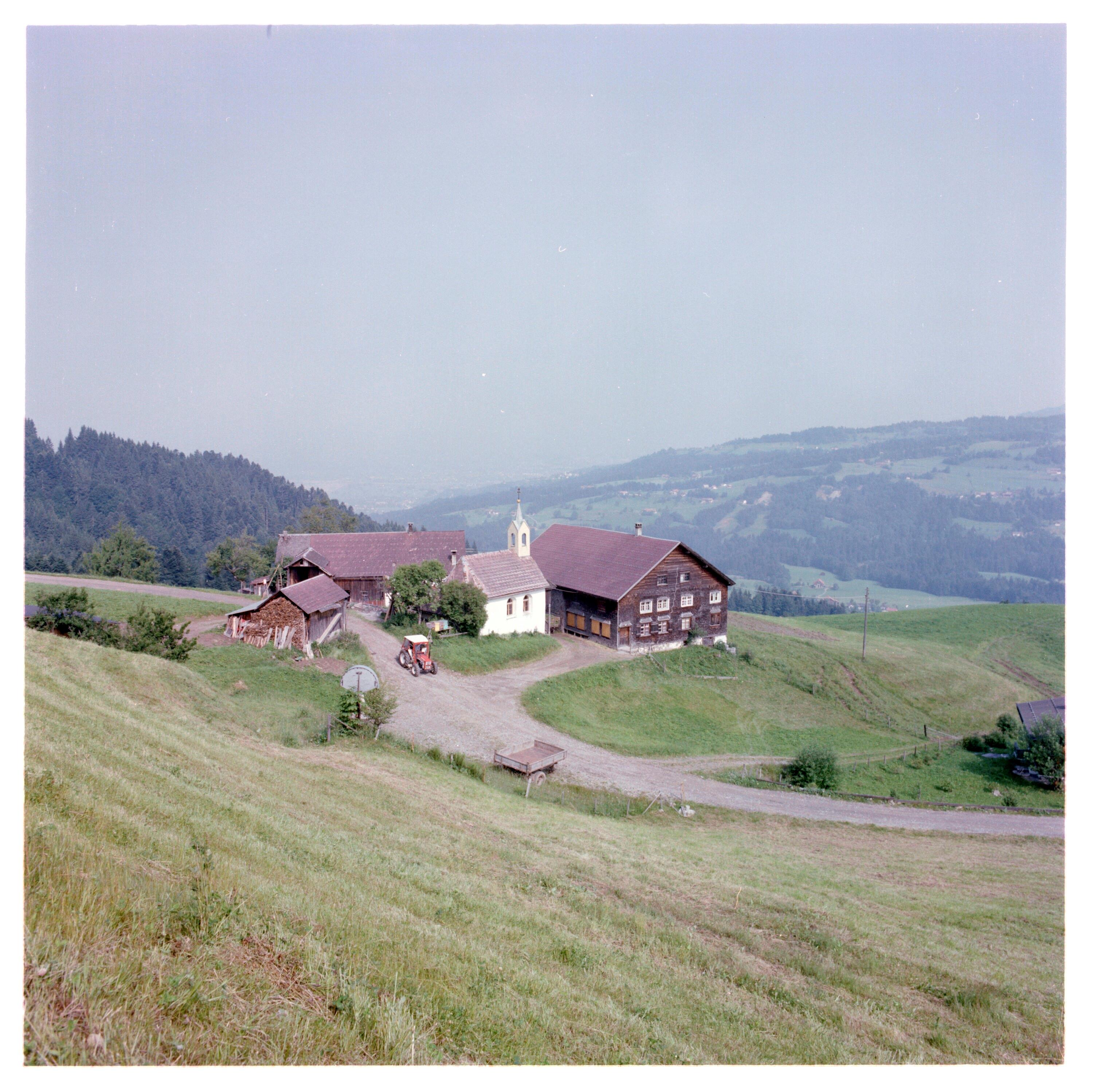 ABB-Alpen, Lourdeskapelle in Maltach, Schwarzenberg></div>


    <hr>
    <div class=