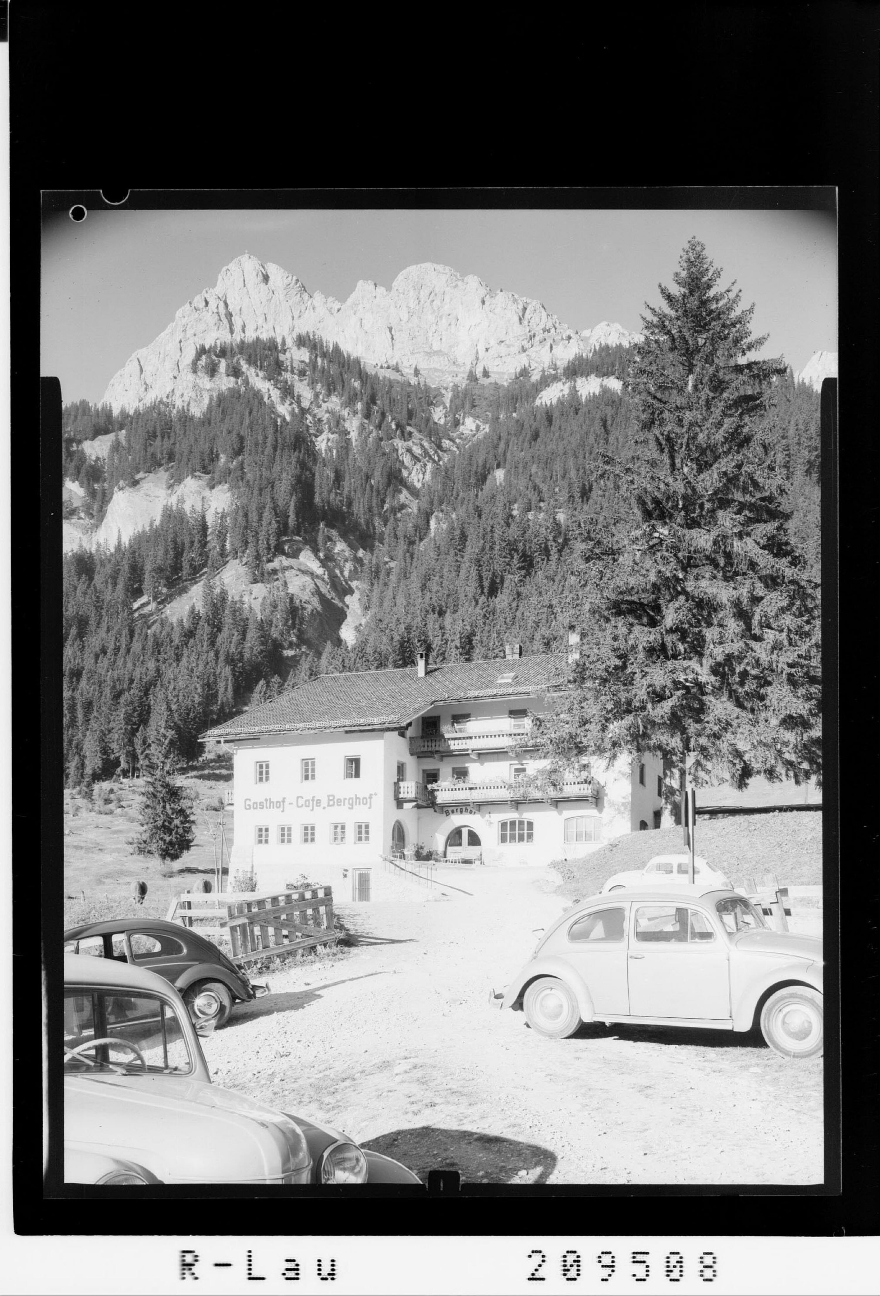 Nesselwängle Tannheimertal, Tirol / Gasthof Cafe Berghof></div>


    <hr>
    <div class=