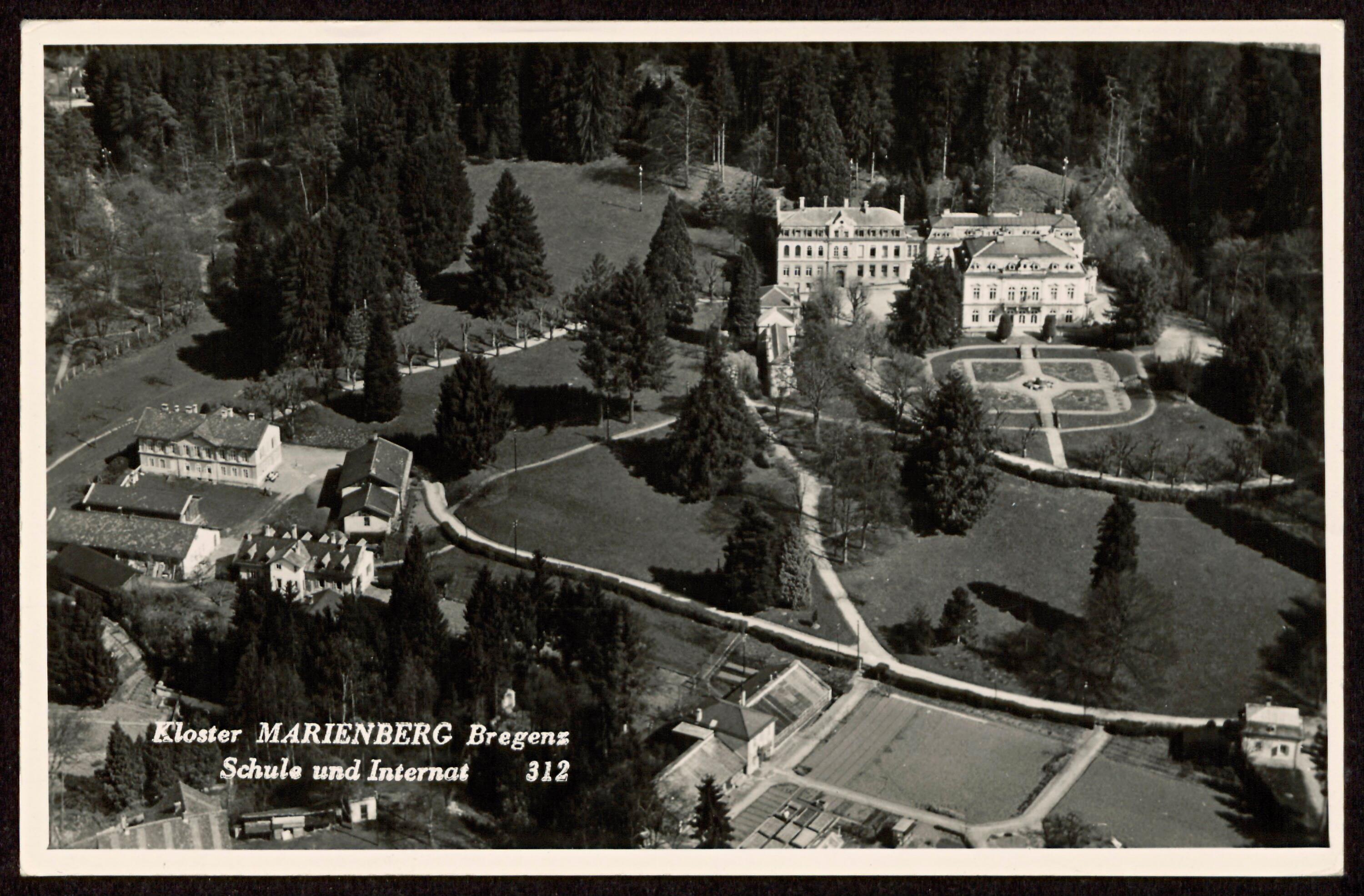 Kloster Marienberg Bregenz></div>


    <hr>
    <div class=