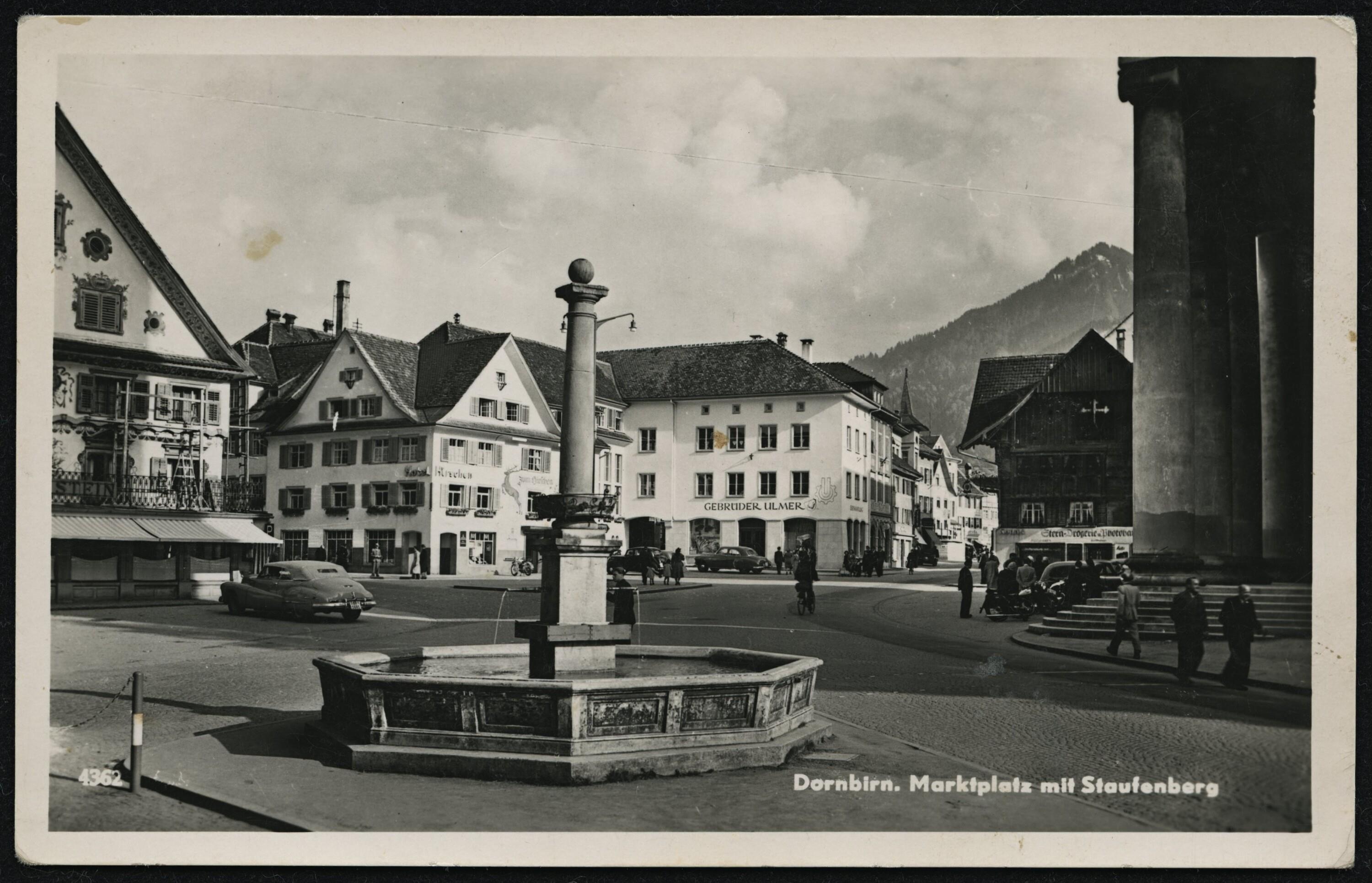 Dornbirn. Marktplatz mit Staufenberg></div>


    <hr>
    <div class=