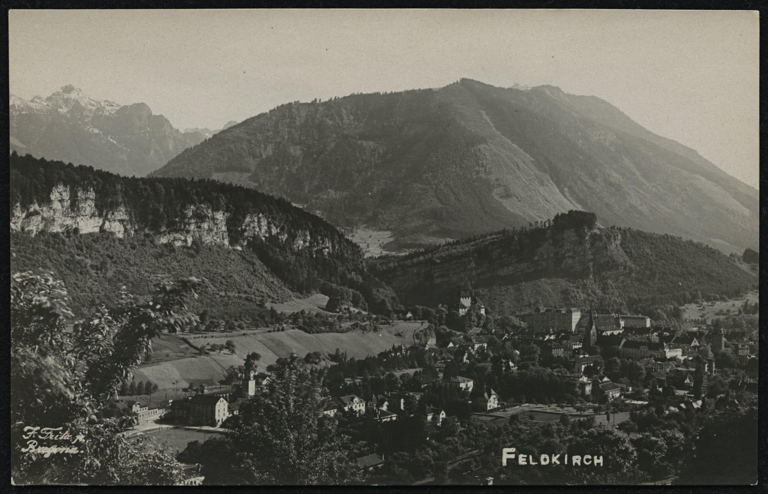 Feldkirch></div>


    <hr>
    <div class=