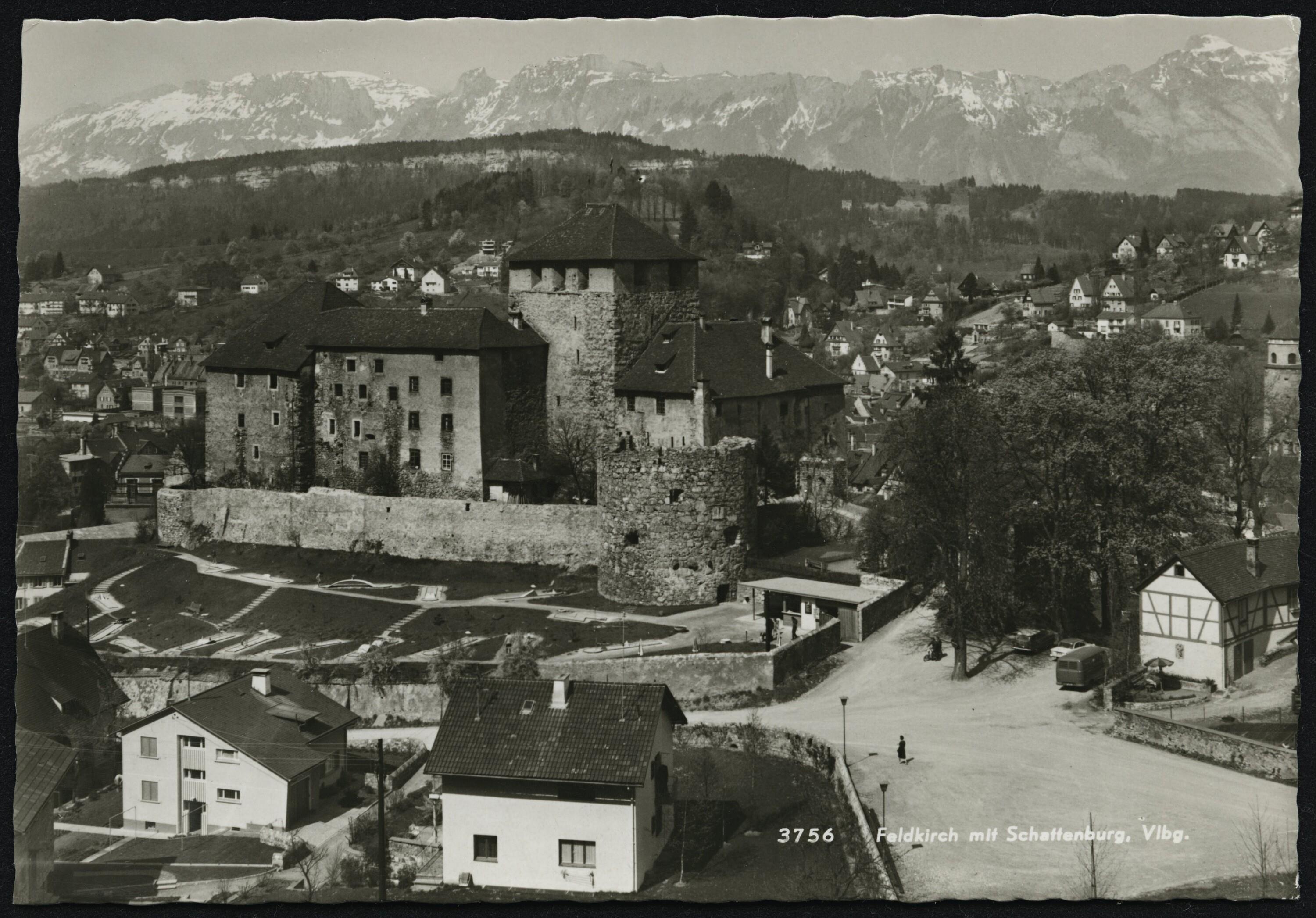 Feldkirch mit Schattenburg, Vlbg.></div>


    <hr>
    <div class=