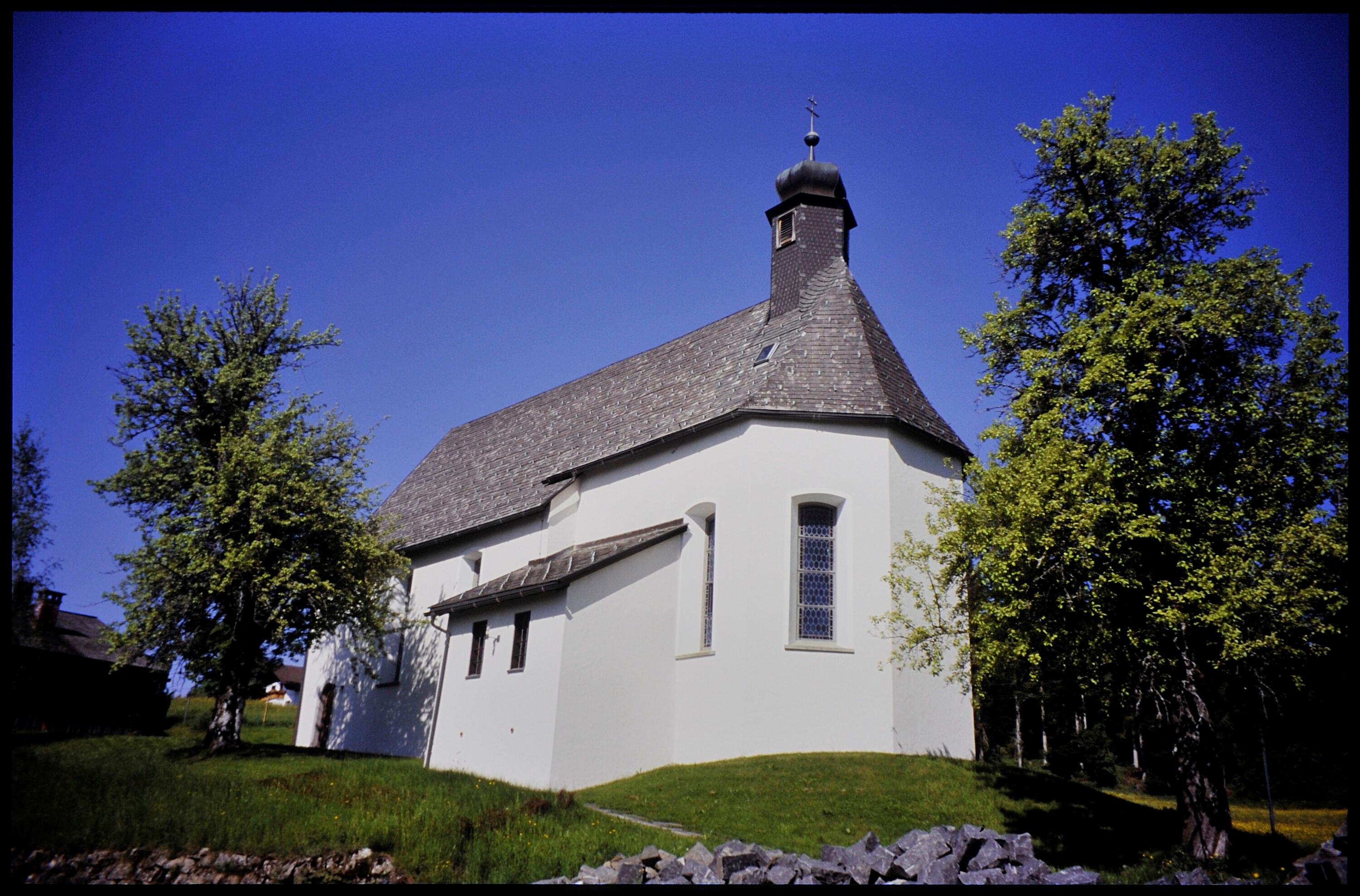 [Sulzberg, Kapelle St. Leonhard]></div>


    <hr>
    <div class=