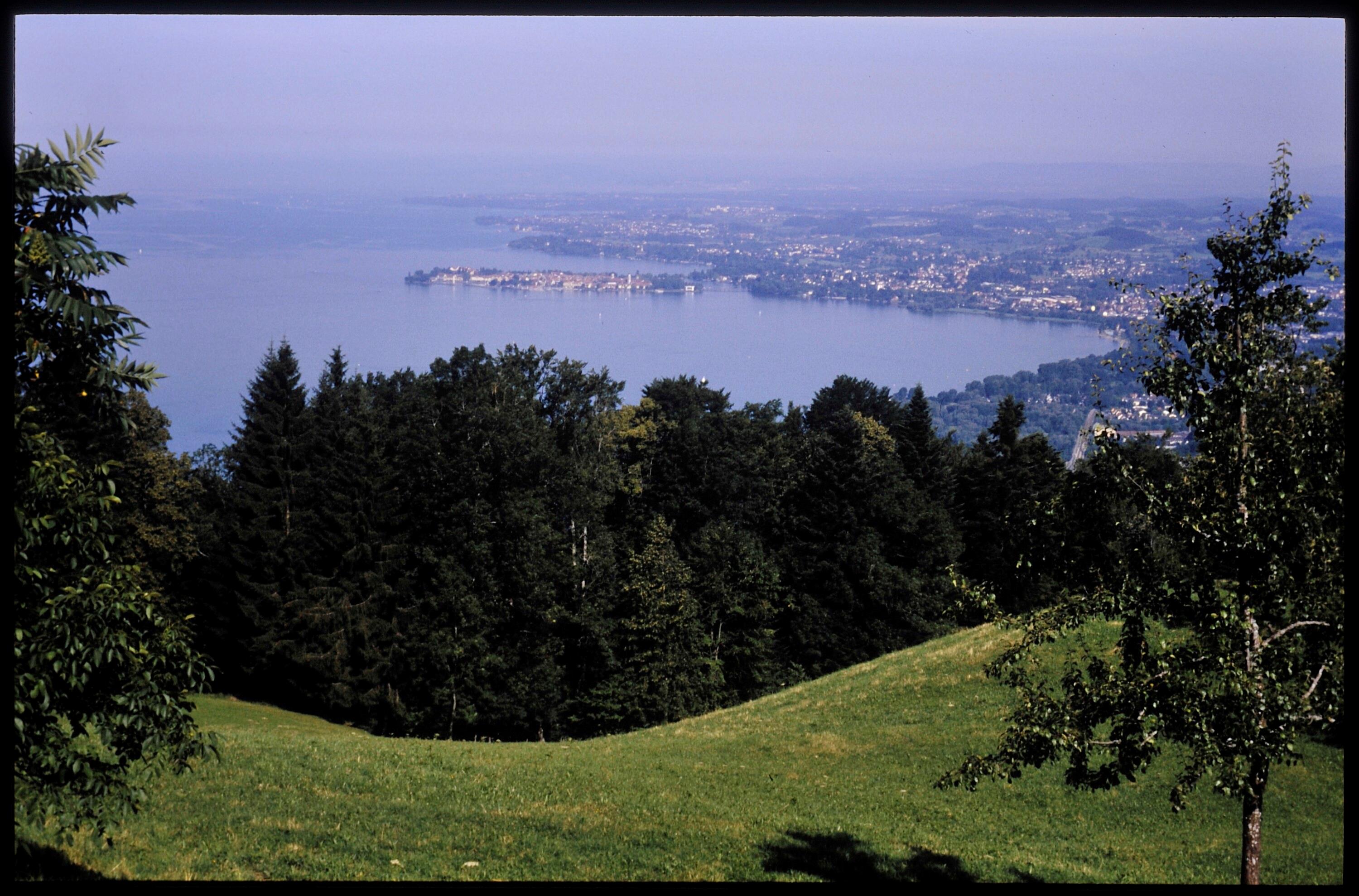 [Lochau, Ausblick von Riese]></div>


    <hr>
    <div class=