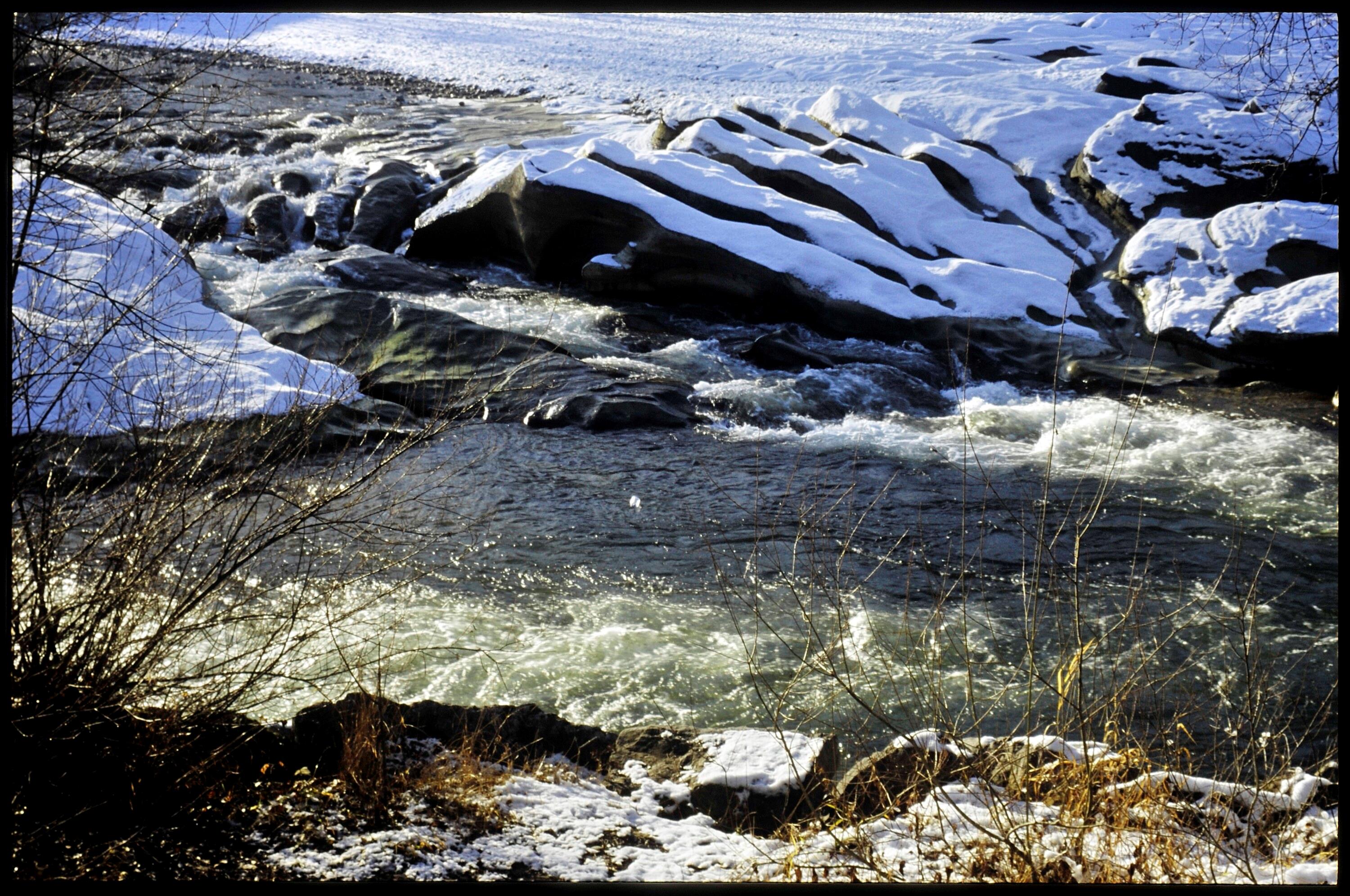 [Bregenz, Sandplatte im Winter]></div>


    <hr>
    <div class=