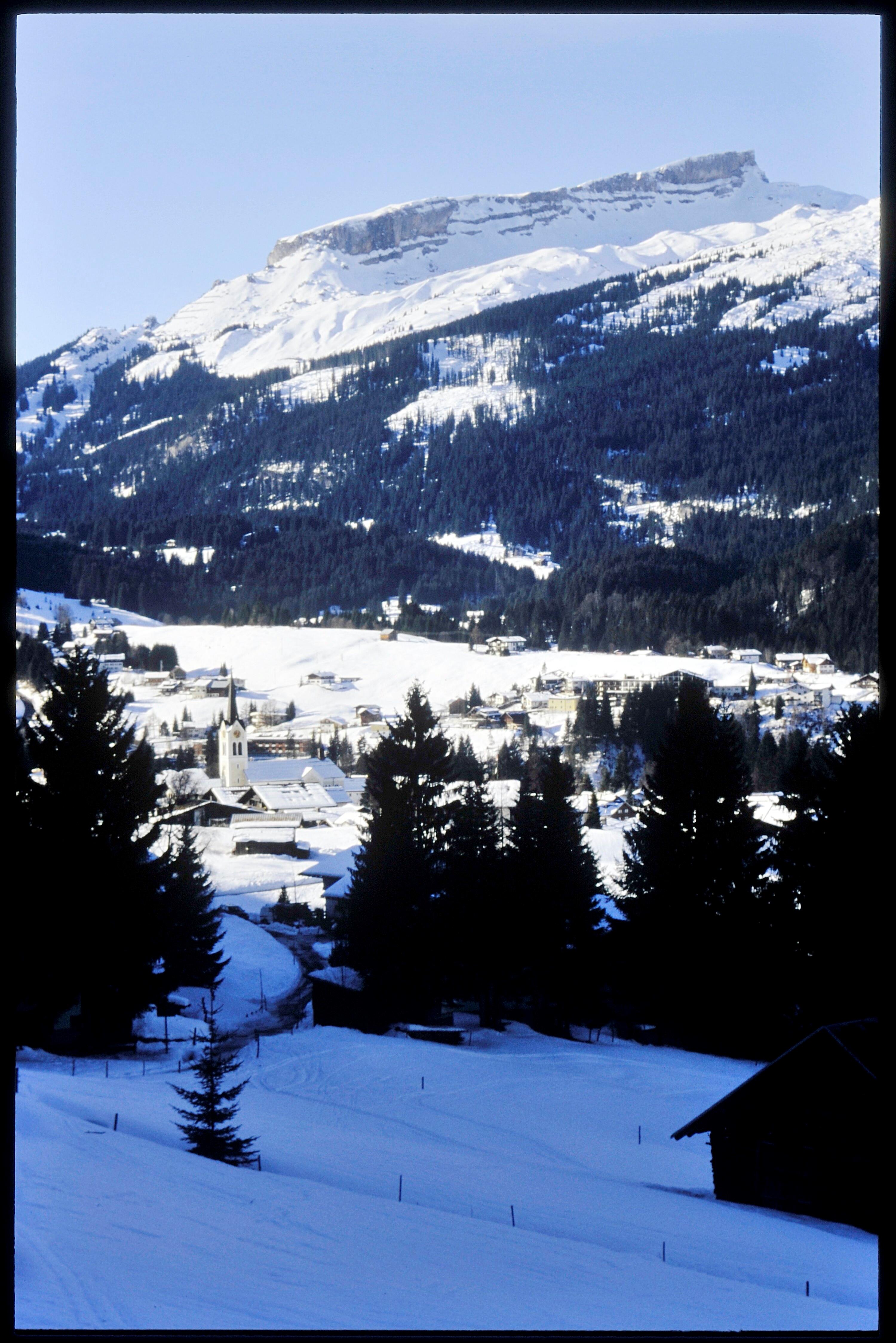 [Mittelberg, Ausblick von Winterweg Oberwestegg]></div>


    <hr>
    <div class=