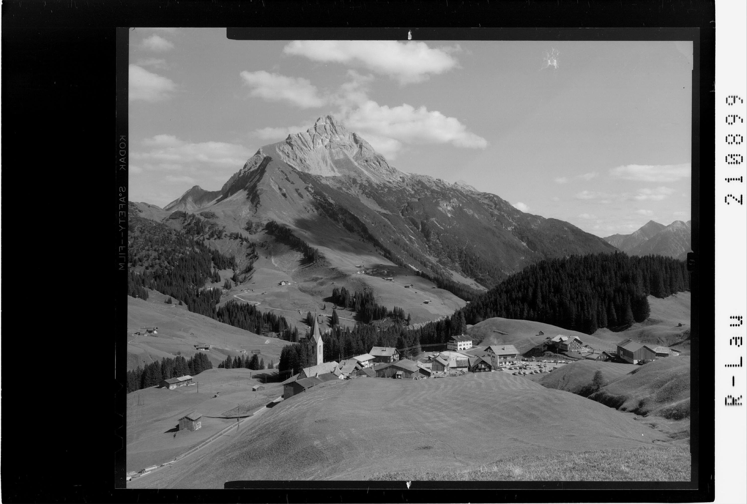 Warth am Arlberg></div>


    <hr>
    <div class=