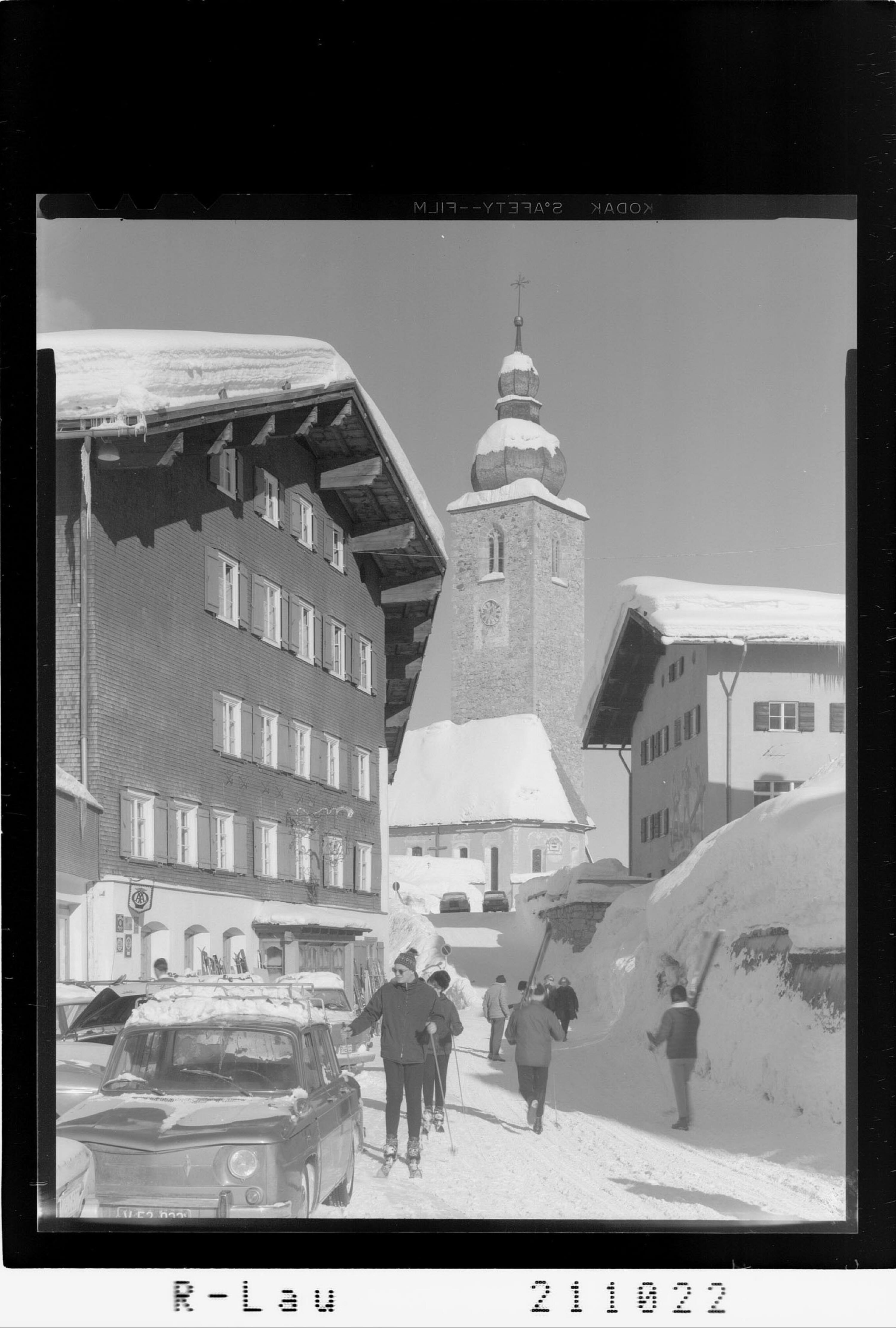 Lech am Arlberg, 1447 m></div>


    <hr>
    <div class=