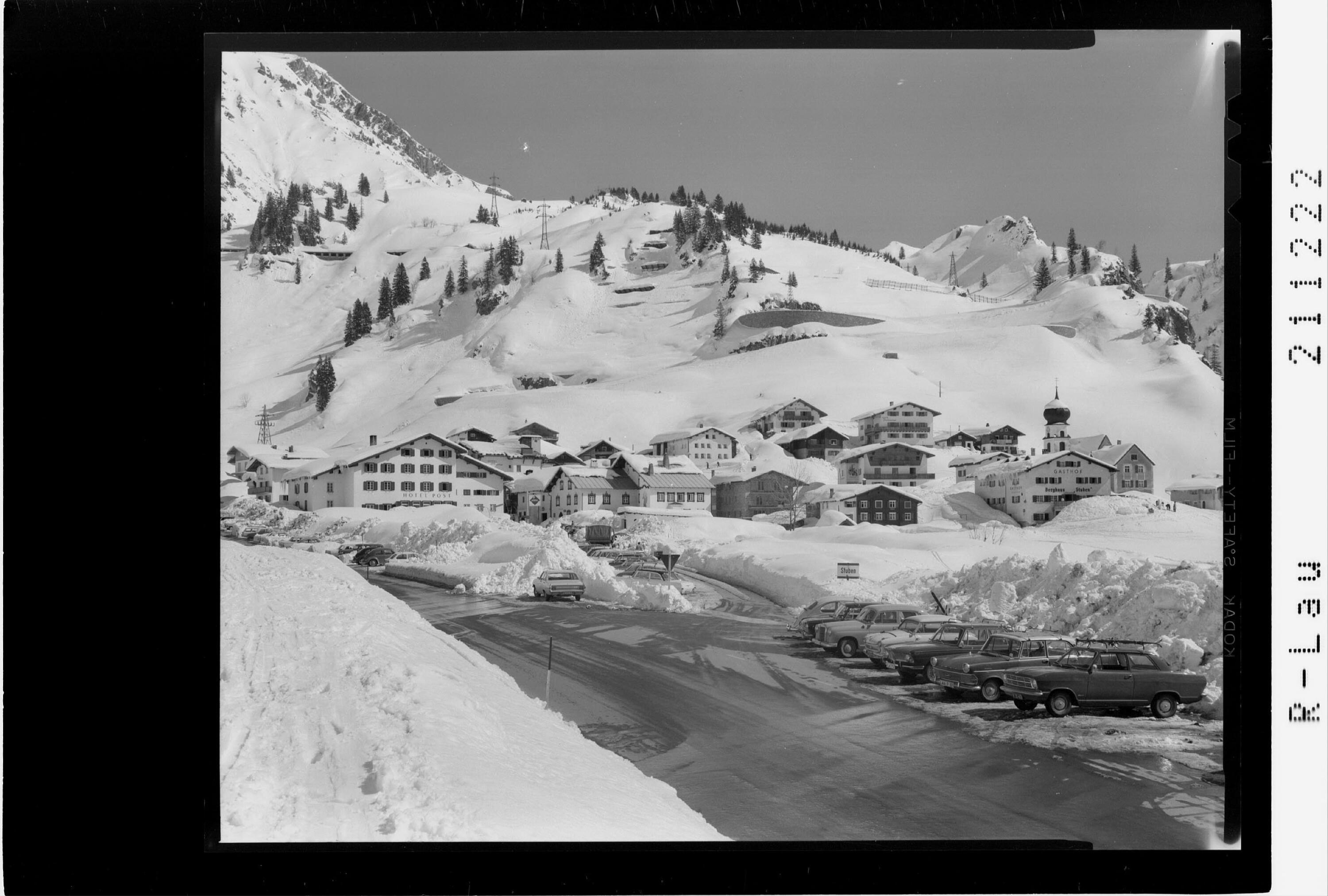 Stuben am Arlberg></div>


    <hr>
    <div class=