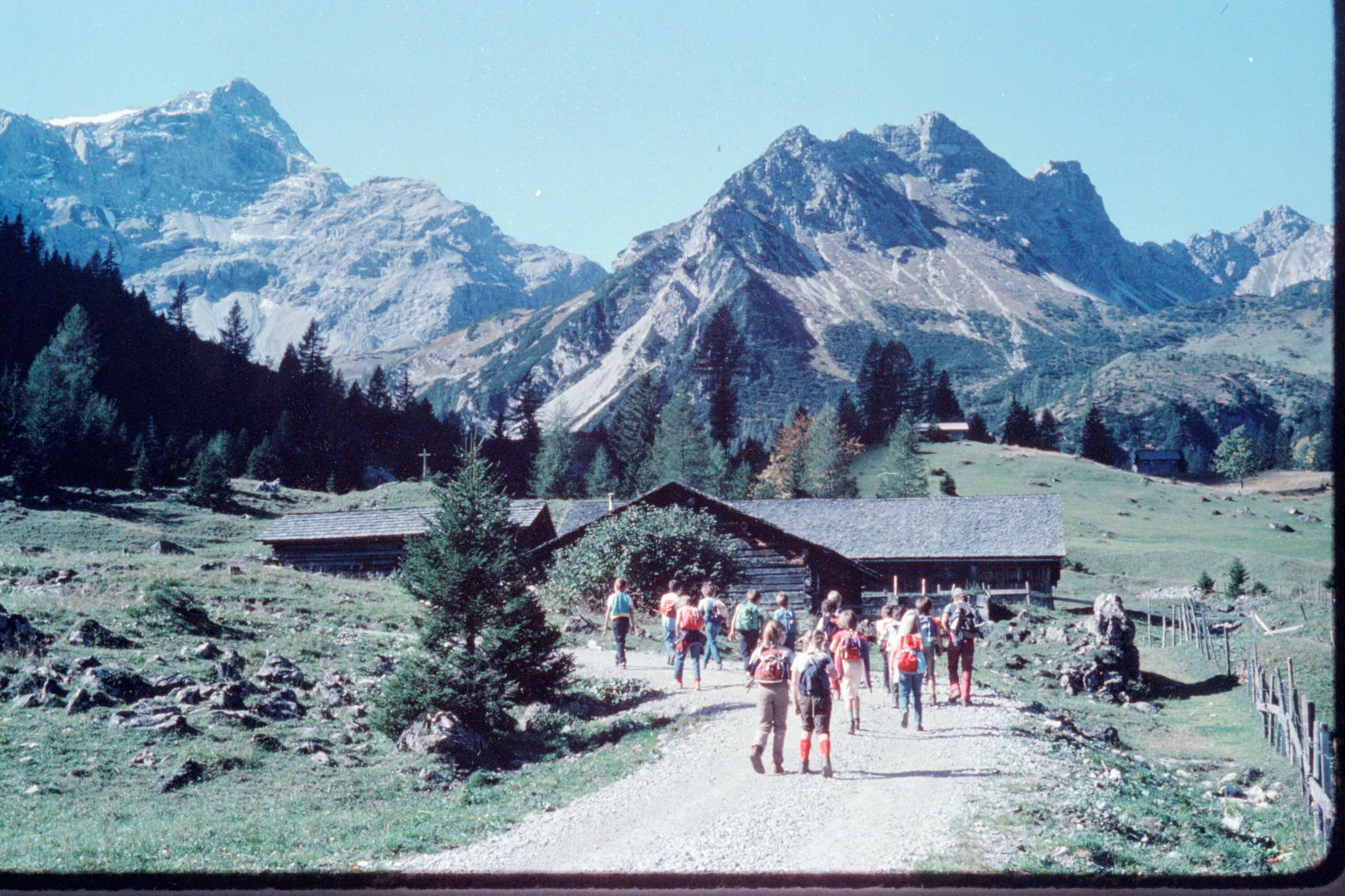 Walgau und Laternsertal></div>


    <hr>
    <div class=