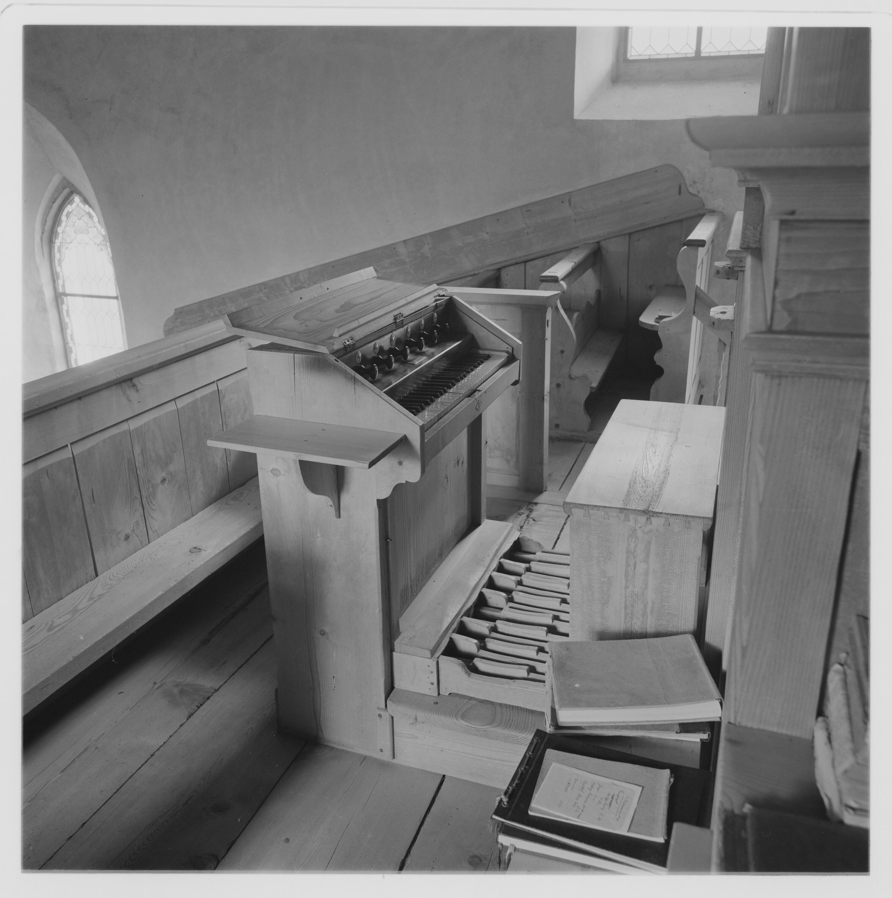 Nadler Orgelaufnahmen und Fresken, Damüls, St. Nikolaus></div>


    <hr>
    <div class=