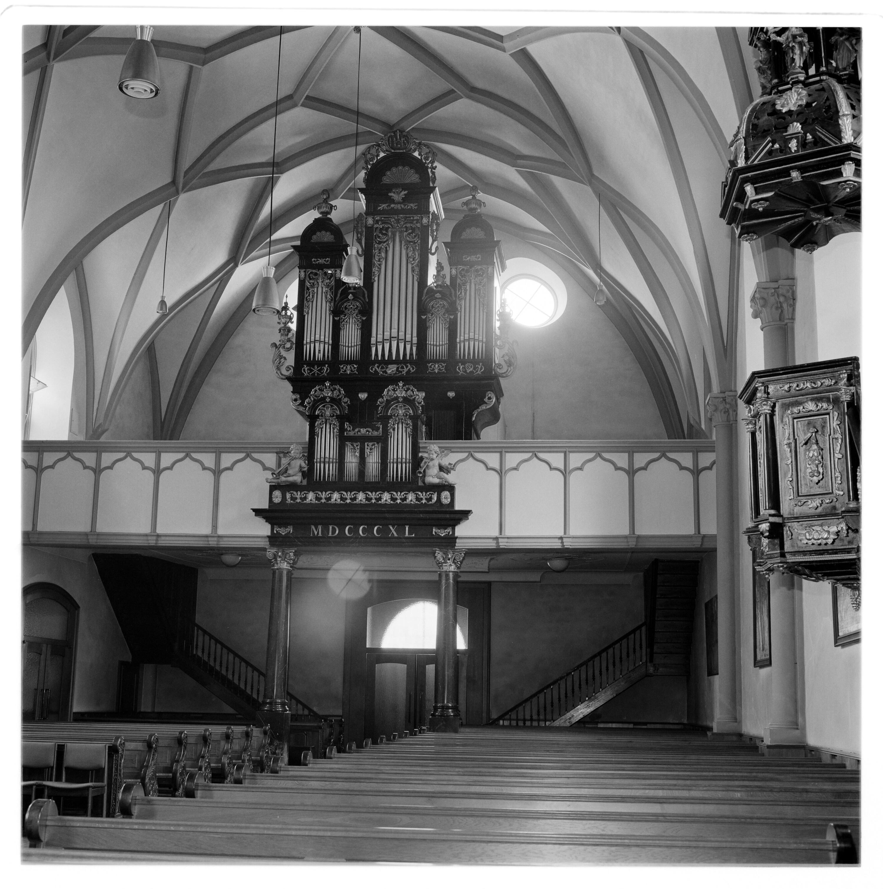 Nadler Orgelaufnahmen, Bludenz, St. Laurentius></div>


    <hr>
    <div class=