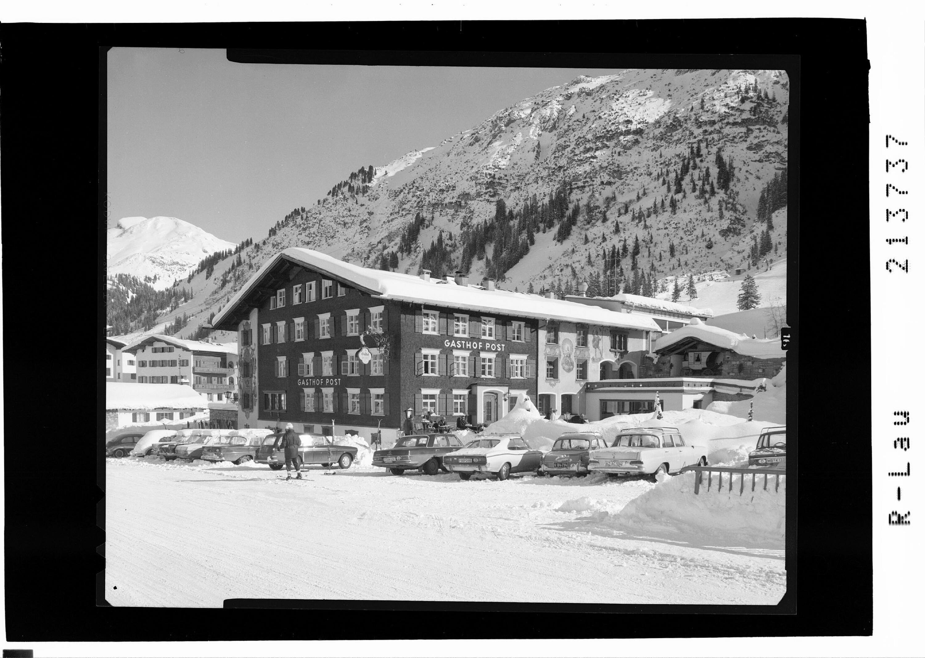Lech am Arlberg 1450 m Hotel Post></div>


    <hr>
    <div class=
