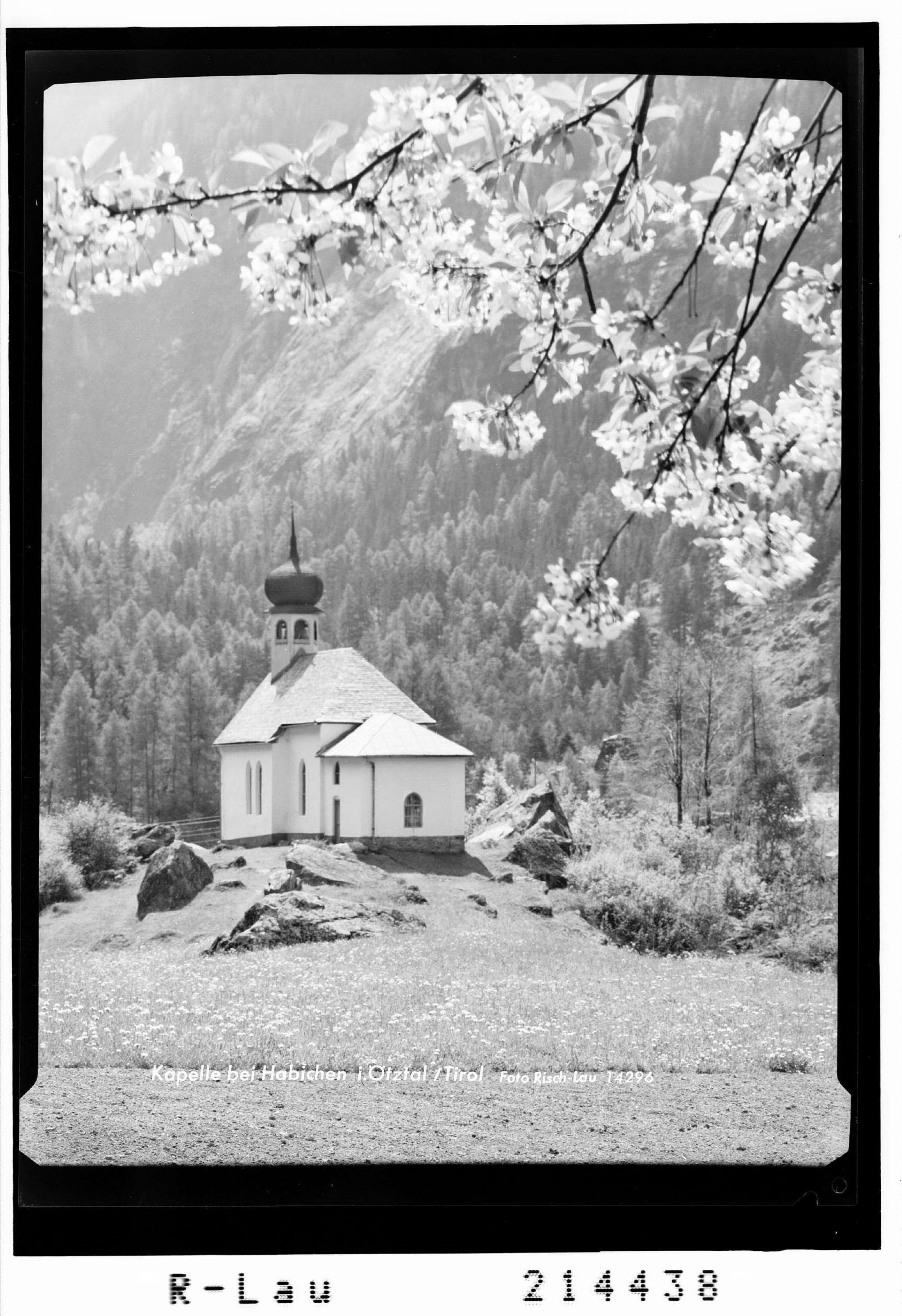 Kapelle bei Habichen im Ötztal / Tirol></div>


    <hr>
    <div class=