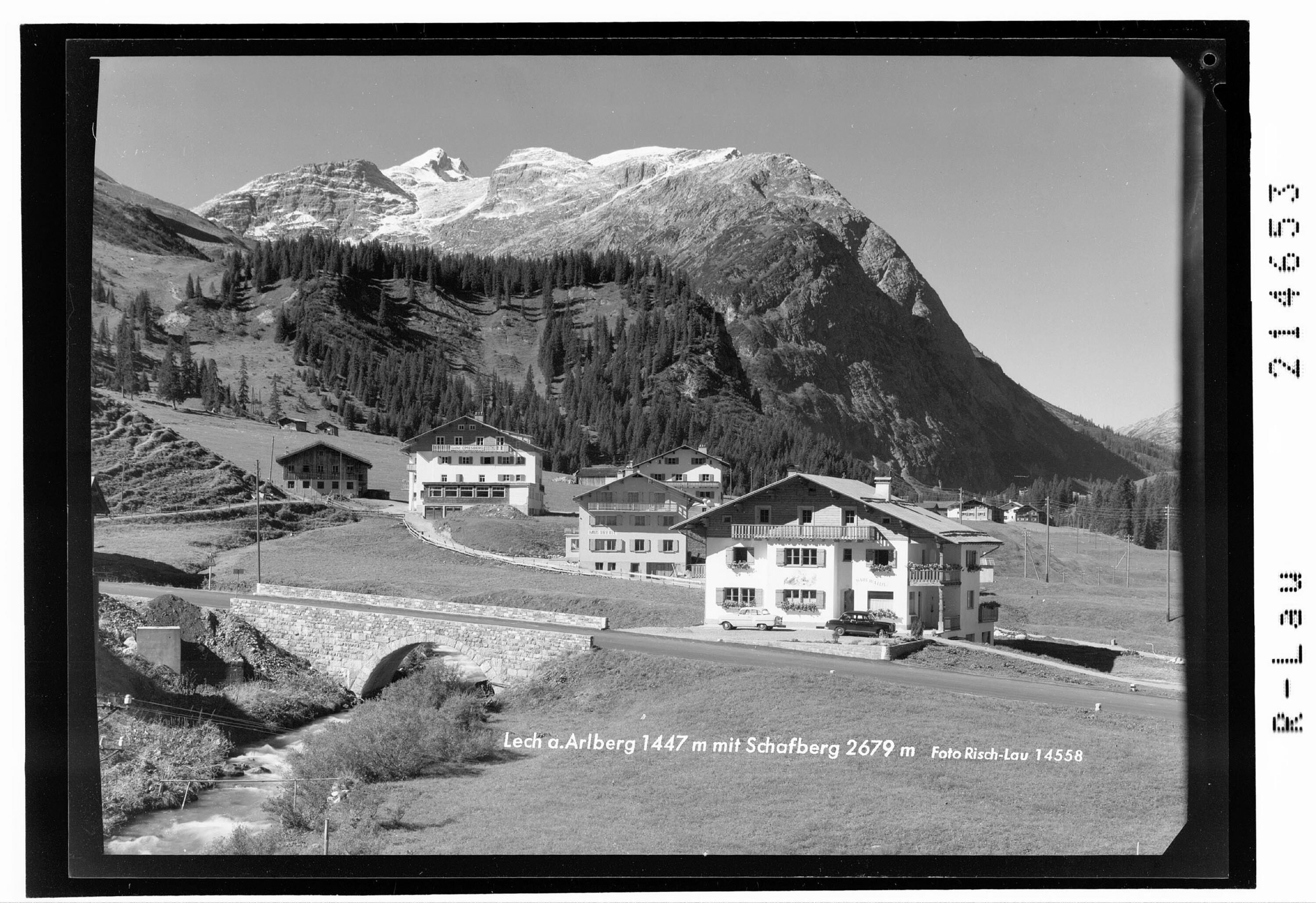 Lech am Arlberg mit Schafberg 2679 m></div>


    <hr>
    <div class=
