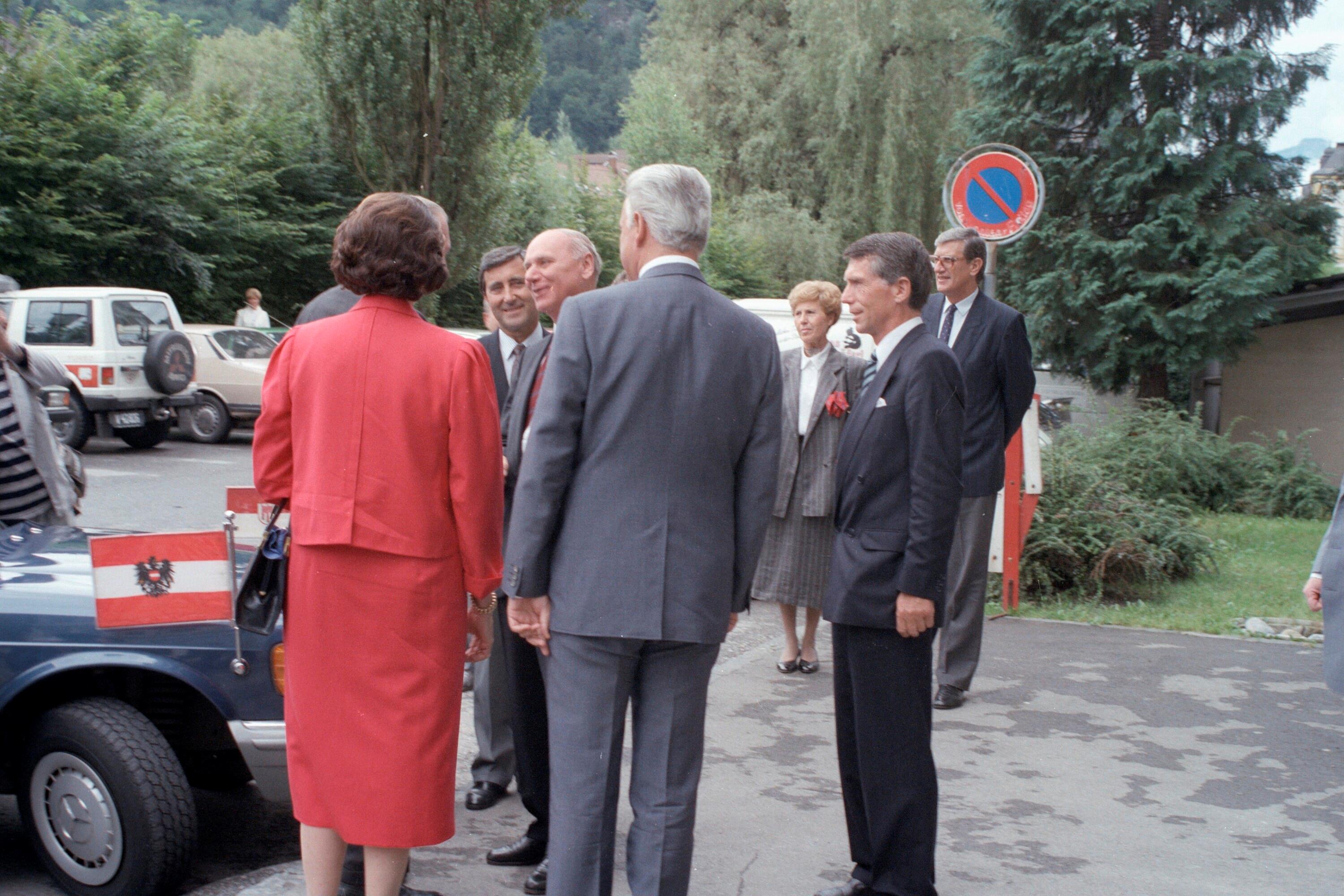 Besuch Bundespräsident Waldheim, Landesgericht Feldkirch></div>


    <hr>
    <div class=