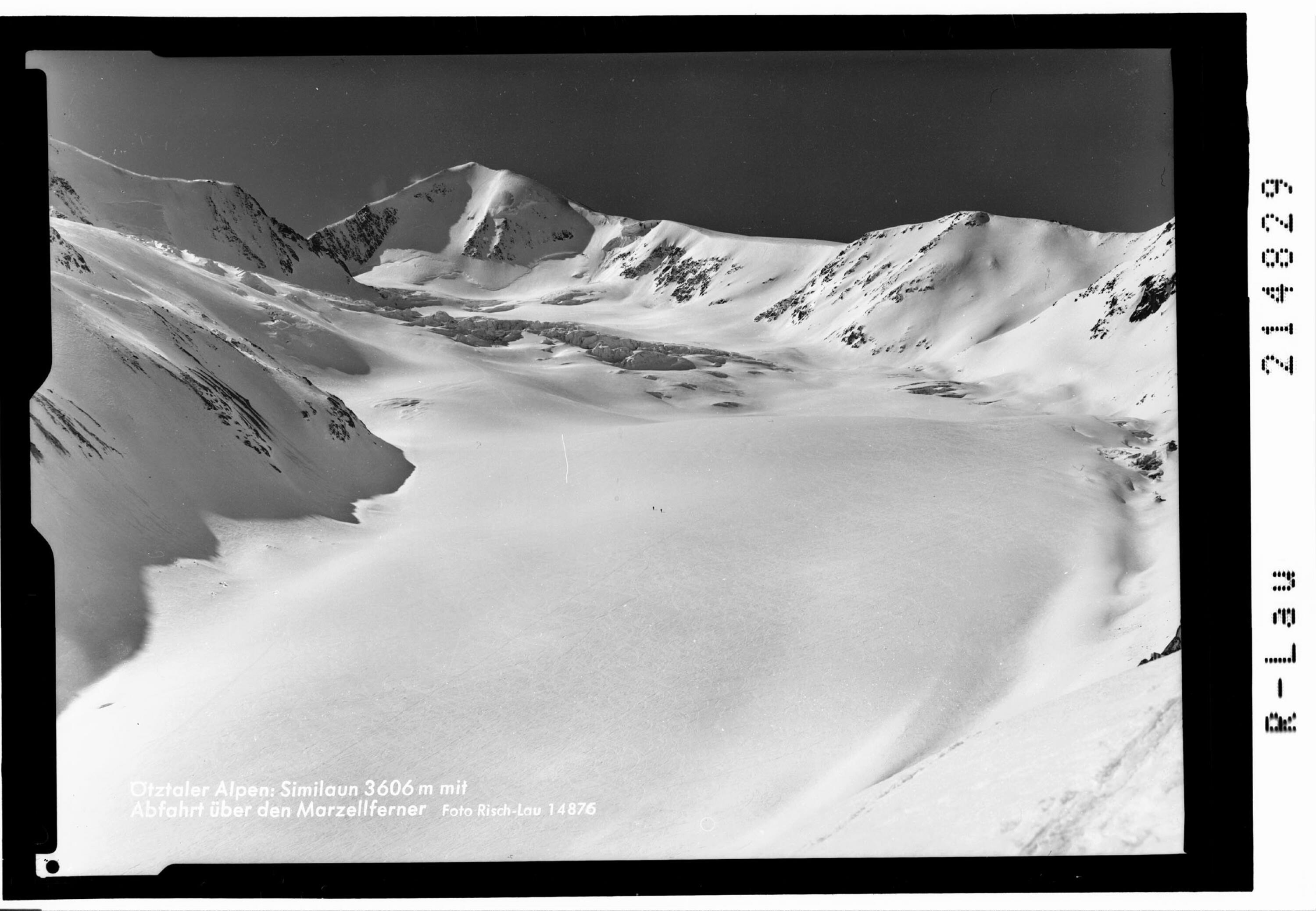 Ötztaler Alpen : Similaun 3606 mit Abfahrt über den Marzellferner></div>


    <hr>
    <div class=