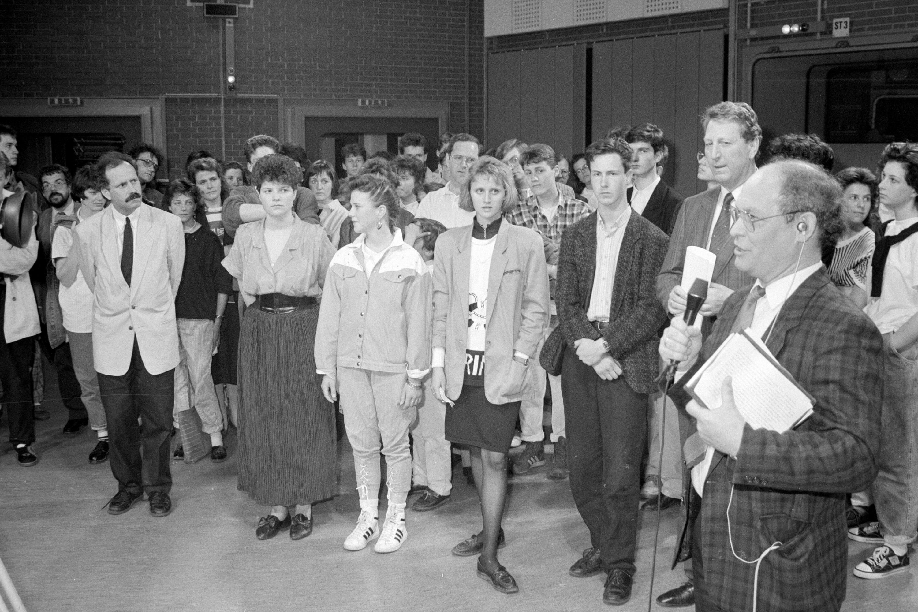 Redewettbewerb 1988 im ORF Dornbirn></div>


    <hr>
    <div class=