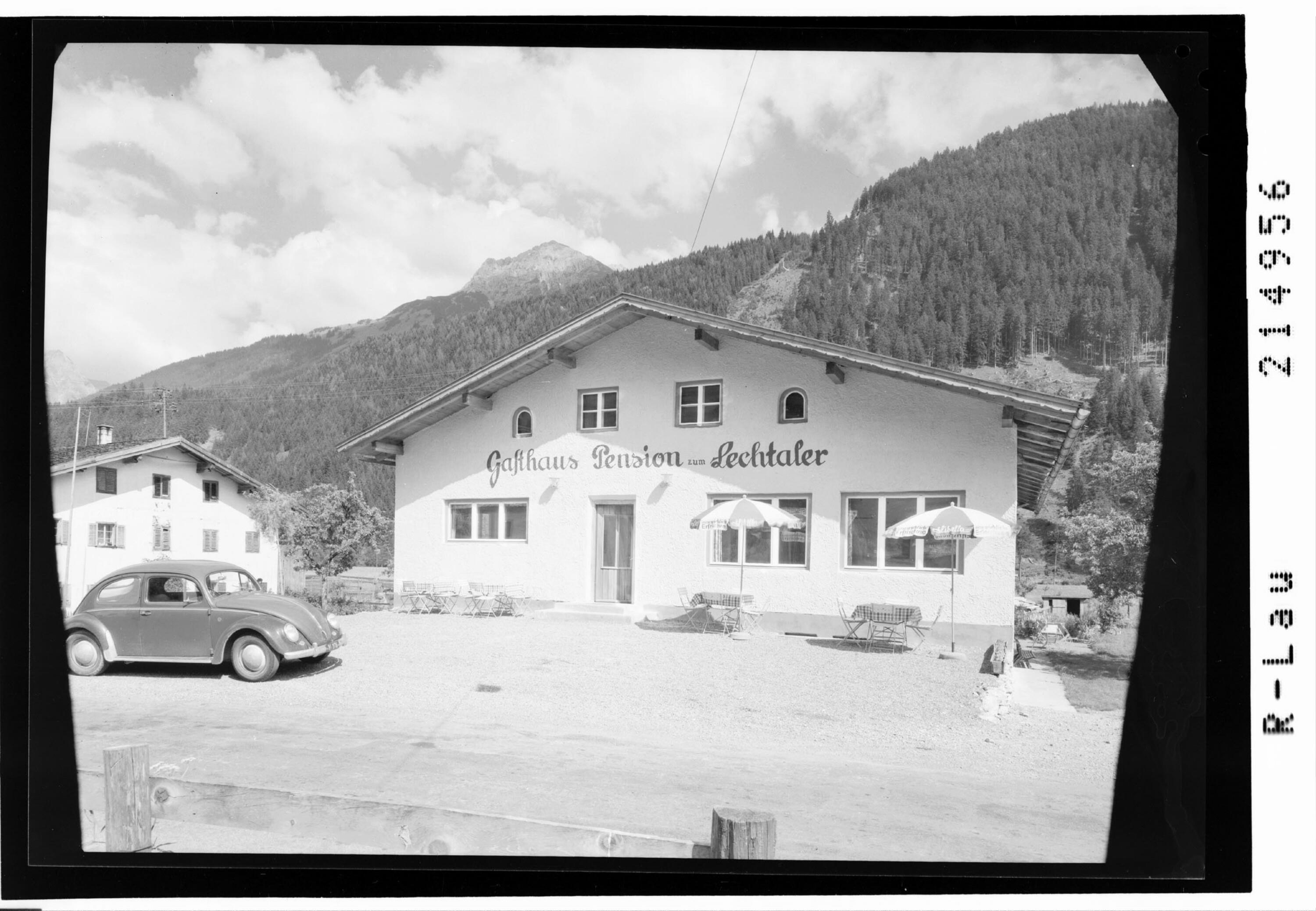 [Gasthaus zum Lechtaler in Häselgehr im Lechtal mit Blick zur Lichtspitze]></div>


    <hr>
    <div class=