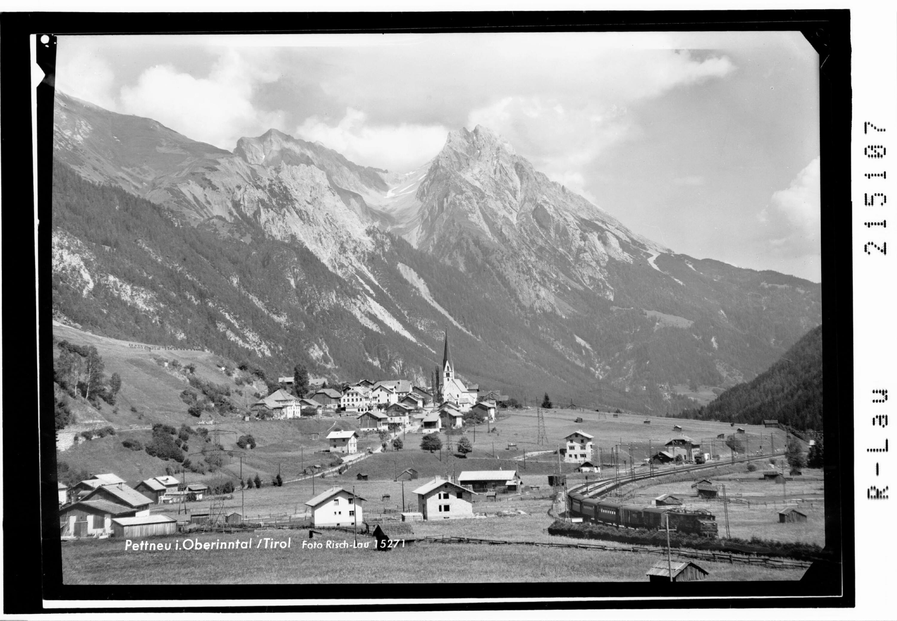 Pettneu im Oberinntal / Tirol></div>


    <hr>
    <div class=