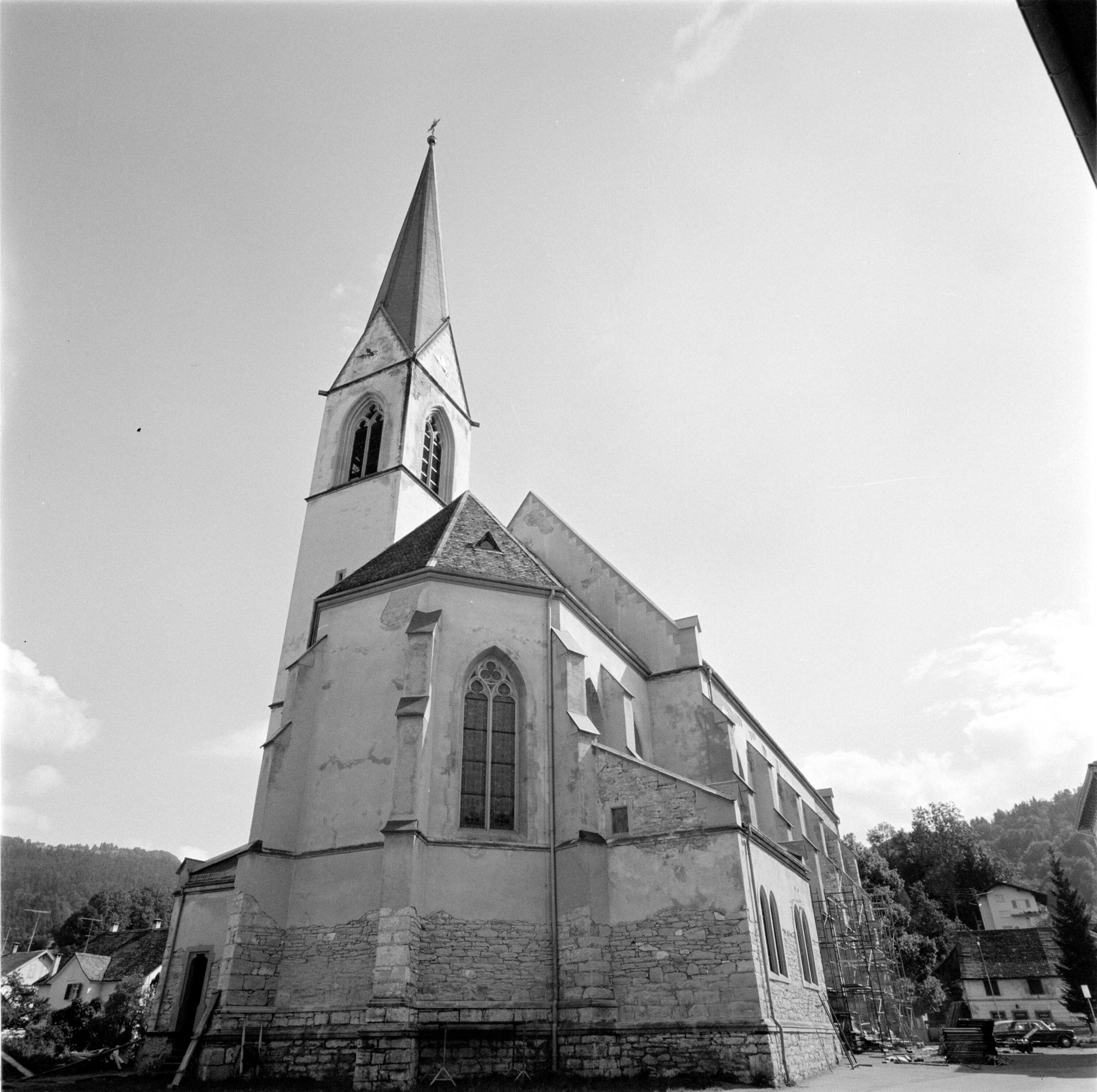 [Schwarzach, Kirche St. Sebastian]></div>


    <hr>
    <div class=