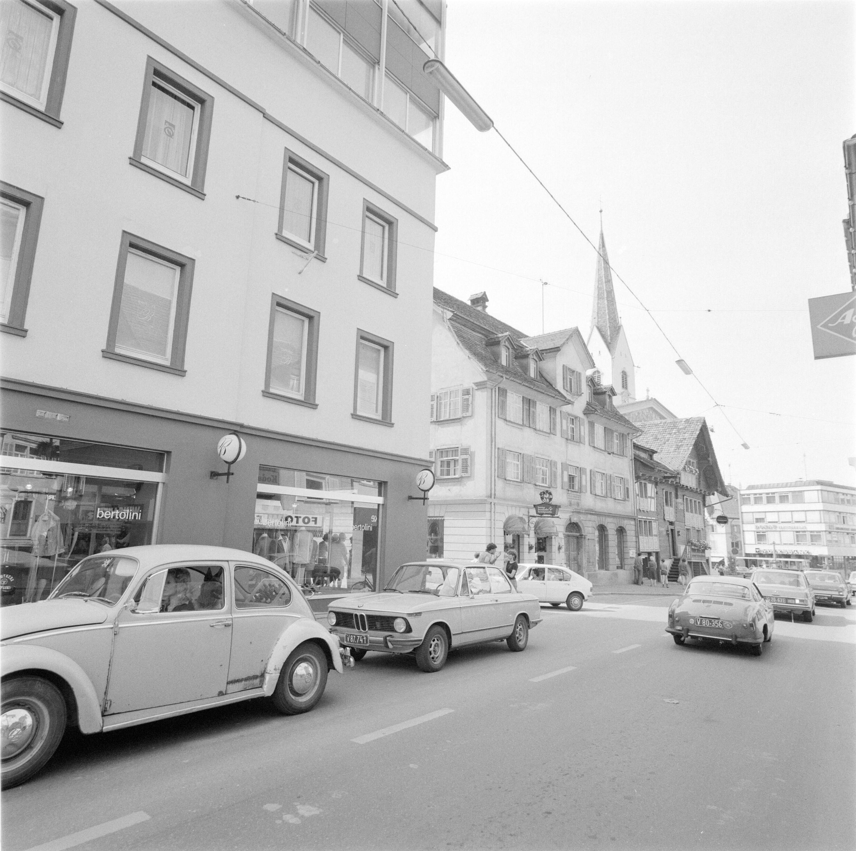 [Dornbirn Innenstadt]></div>


    <hr>
    <div class=