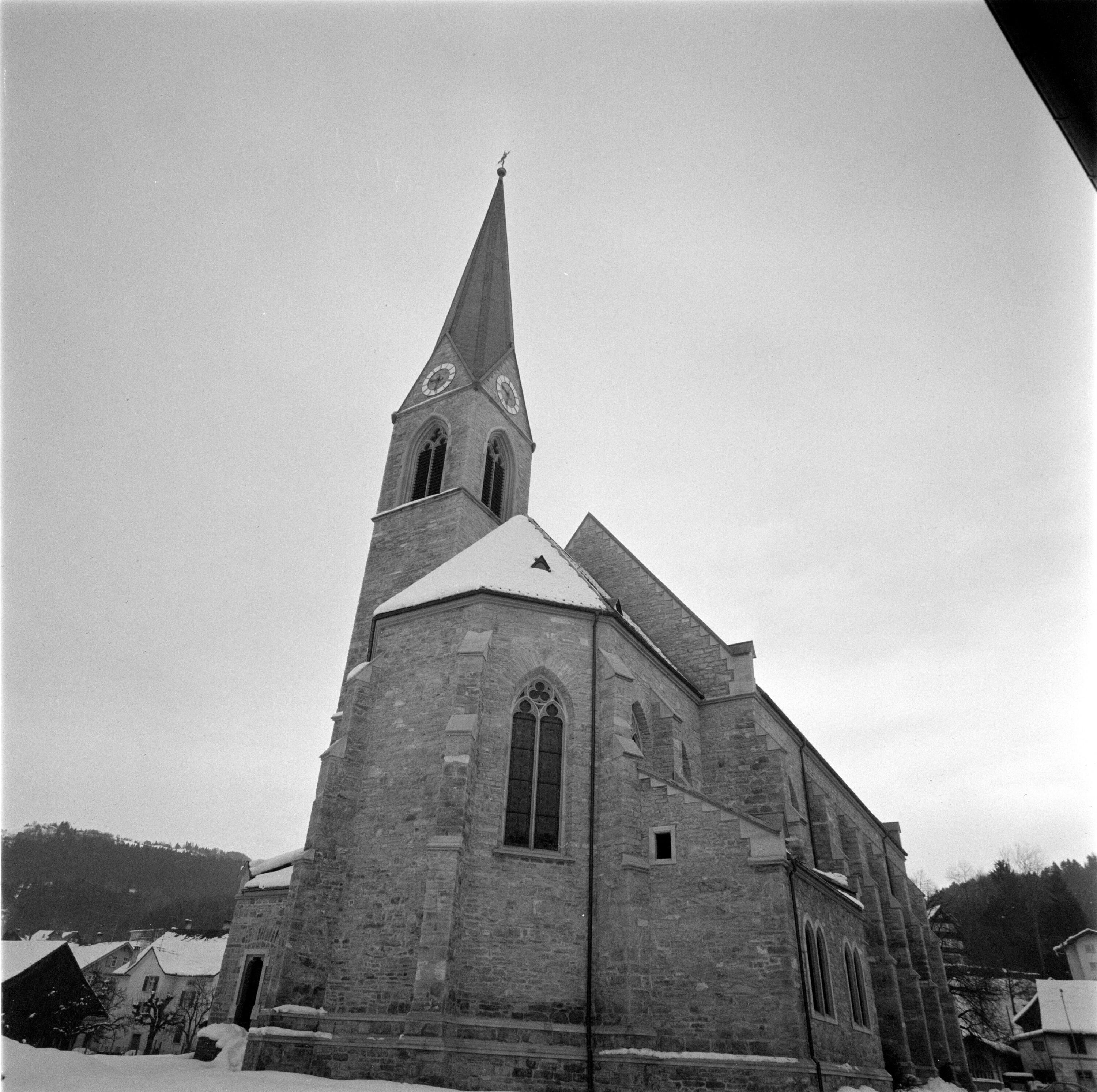 [Schwarzach, Kirche St. Sebastian]></div>


    <hr>
    <div class=