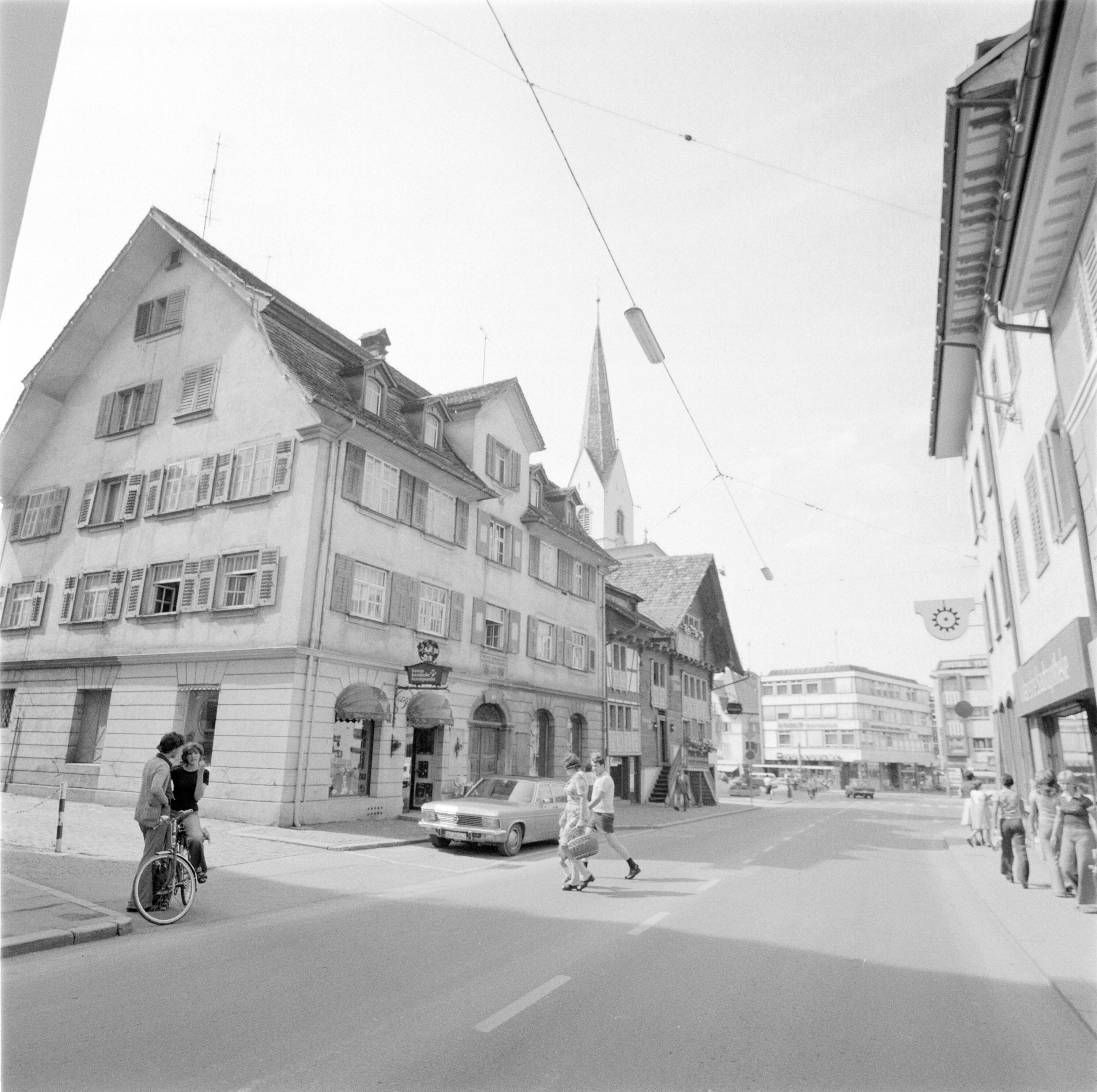 [Dornbirn Marktplatz]></div>


    <hr>
    <div class=