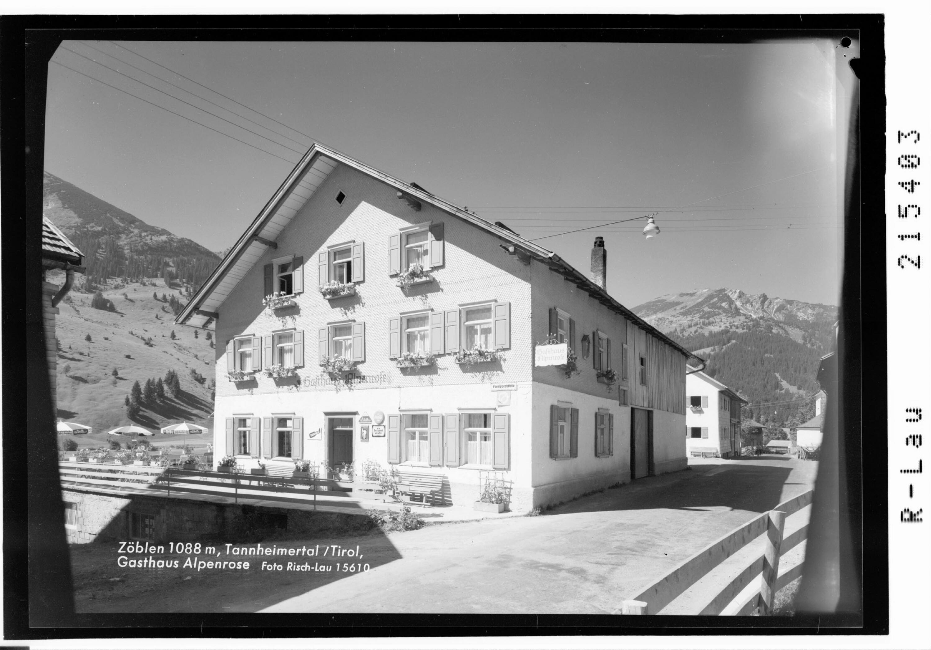 Zöblen 1088 m, Tannheimertal / Tirol, Gasthaus Alpenrose></div>


    <hr>
    <div class=