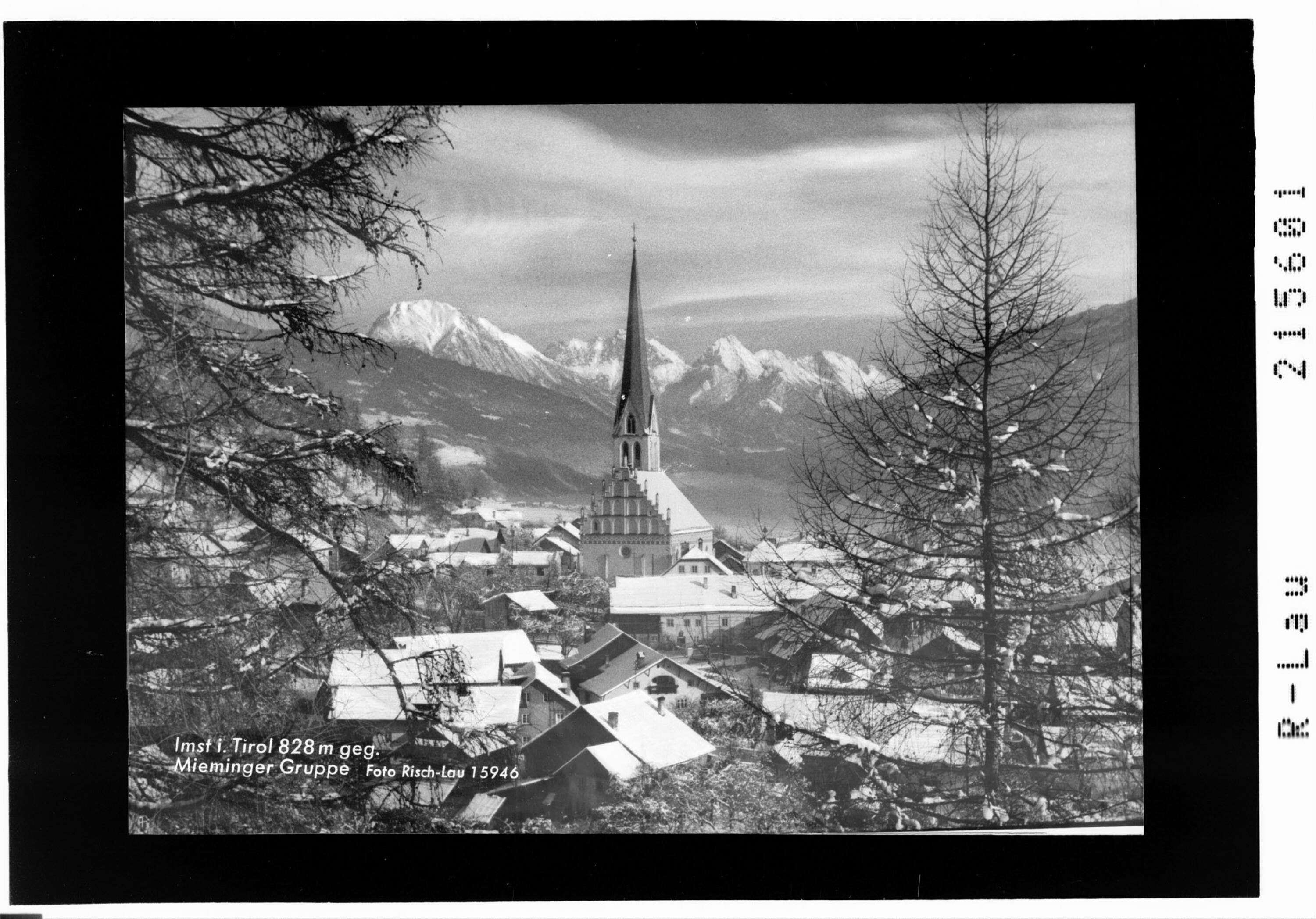 Imst in Tirol 828 m gegen Mieminger Gruppe></div>


    <hr>
    <div class=