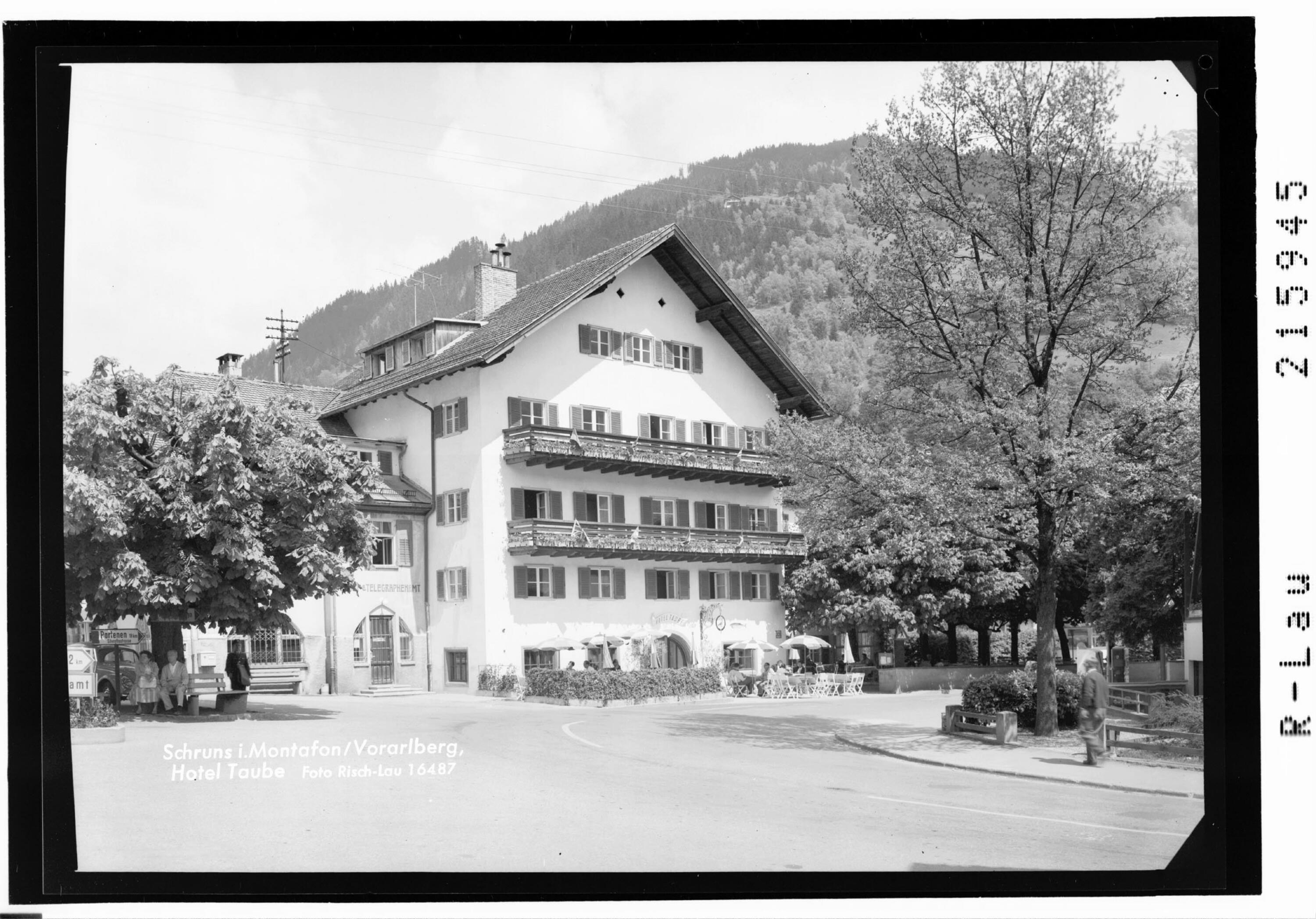 Schruns im Montafon / Vorarlberg, Hotel Taube></div>


    <hr>
    <div class=