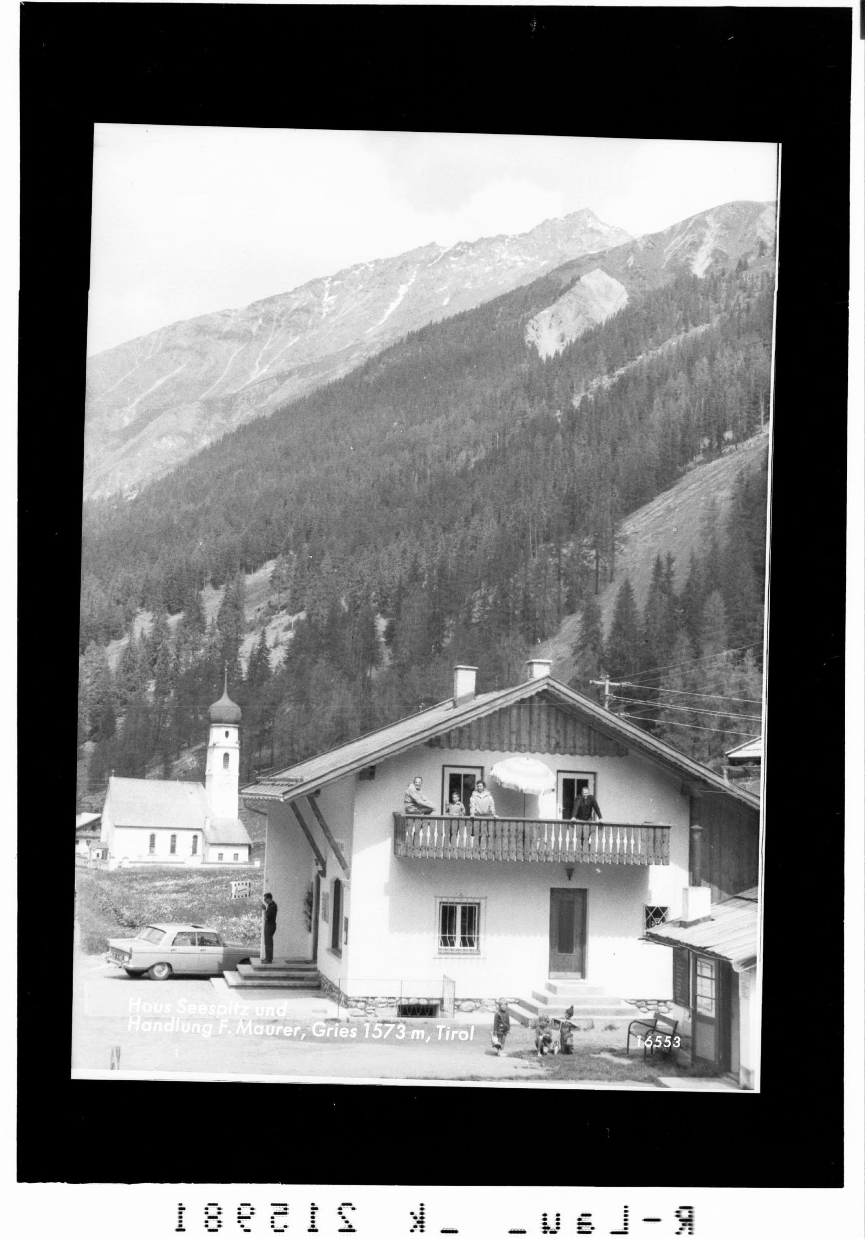Haus Seespitz und Handlung F.Maurer, Gries 1573 m, Tirol></div>


    <hr>
    <div class=