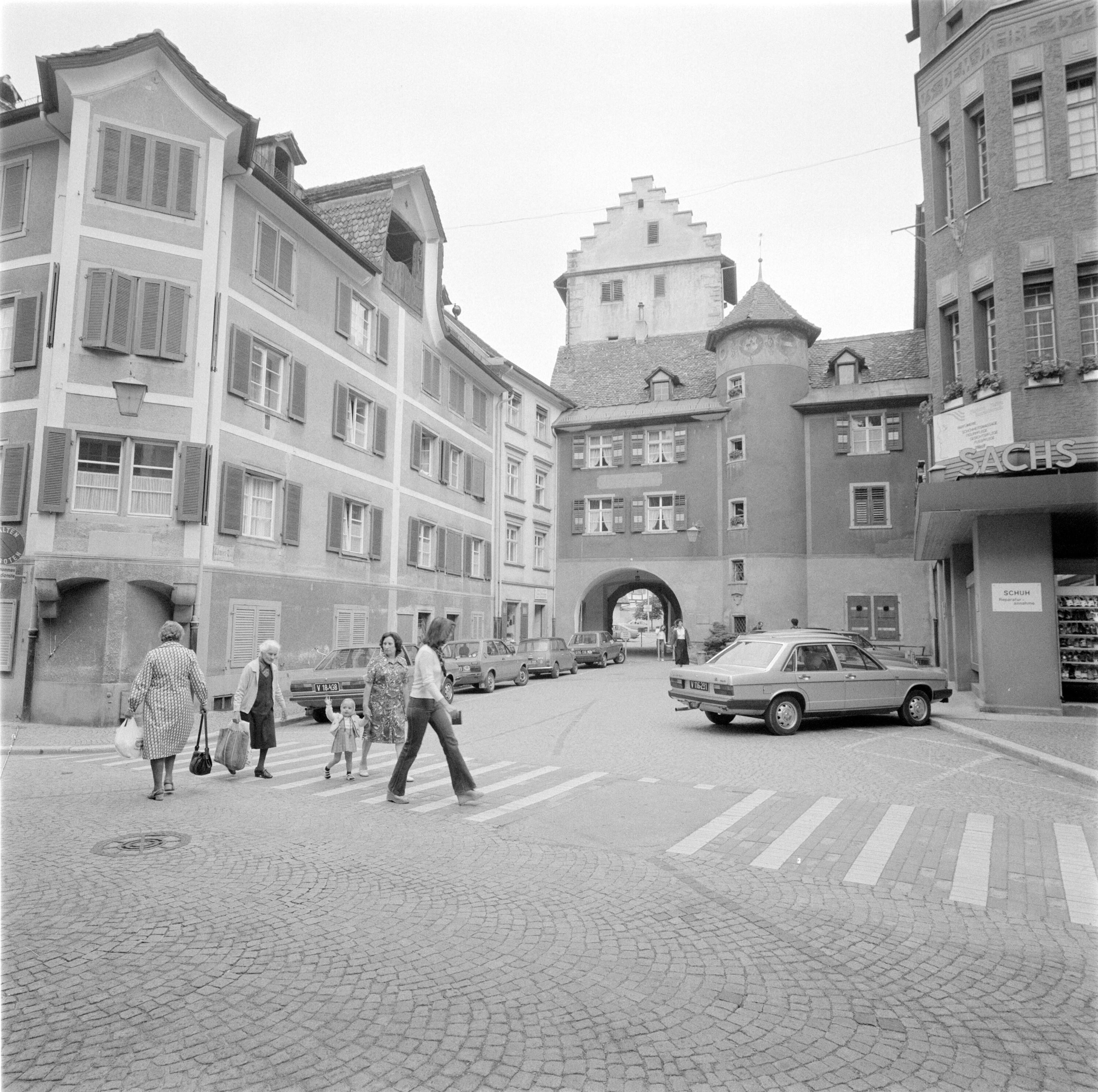 [Feldkirch, Churer Tor]></div>


    <hr>
    <div class=