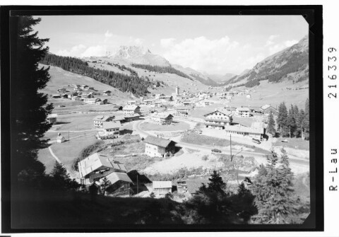 Lech am Arlberg mit Blick zum Karhorn von Risch-Lau