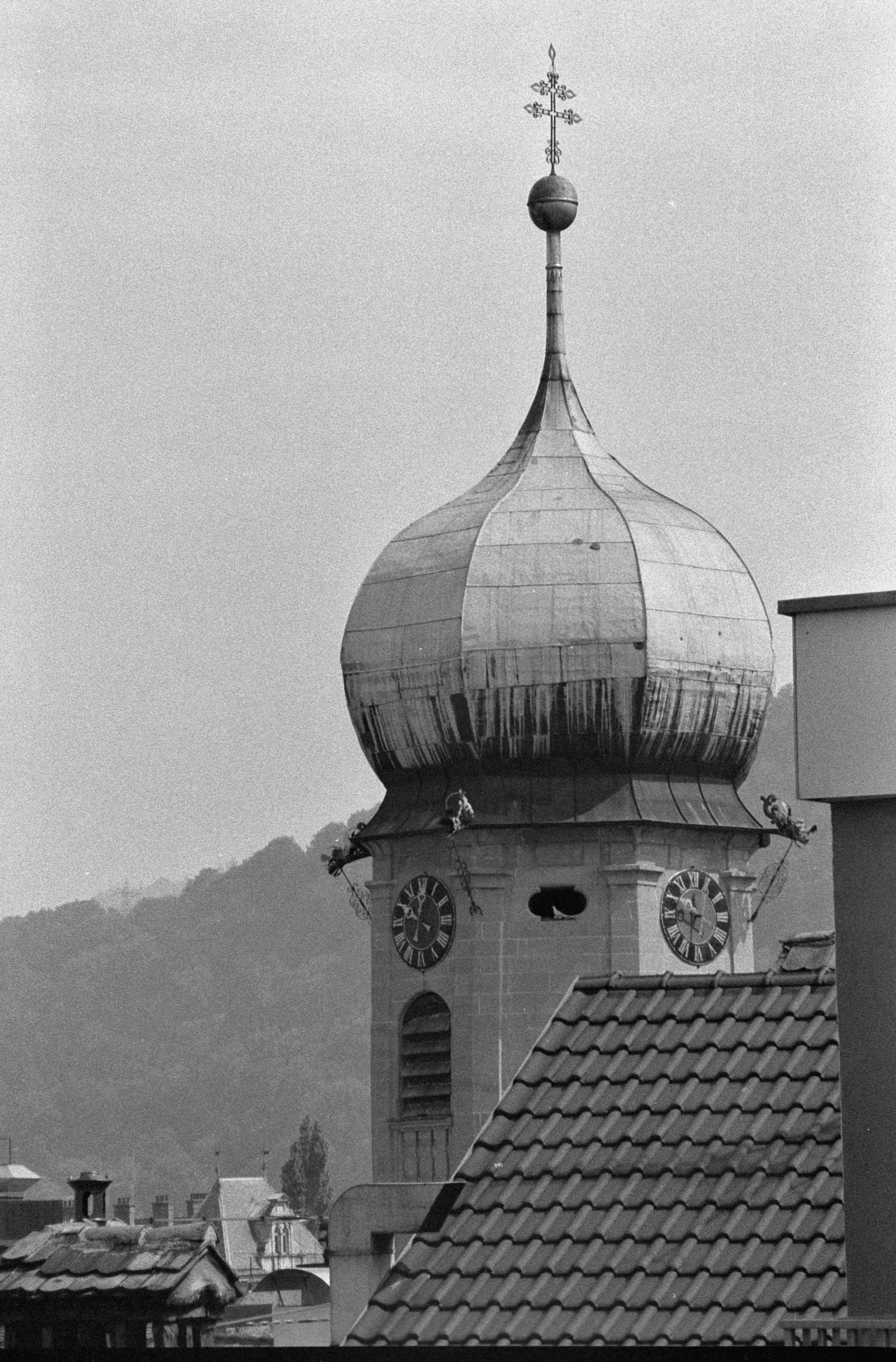 [Bregenz, Kirchturmspitze der Seekapelle]></div>


    <hr>
    <div class=