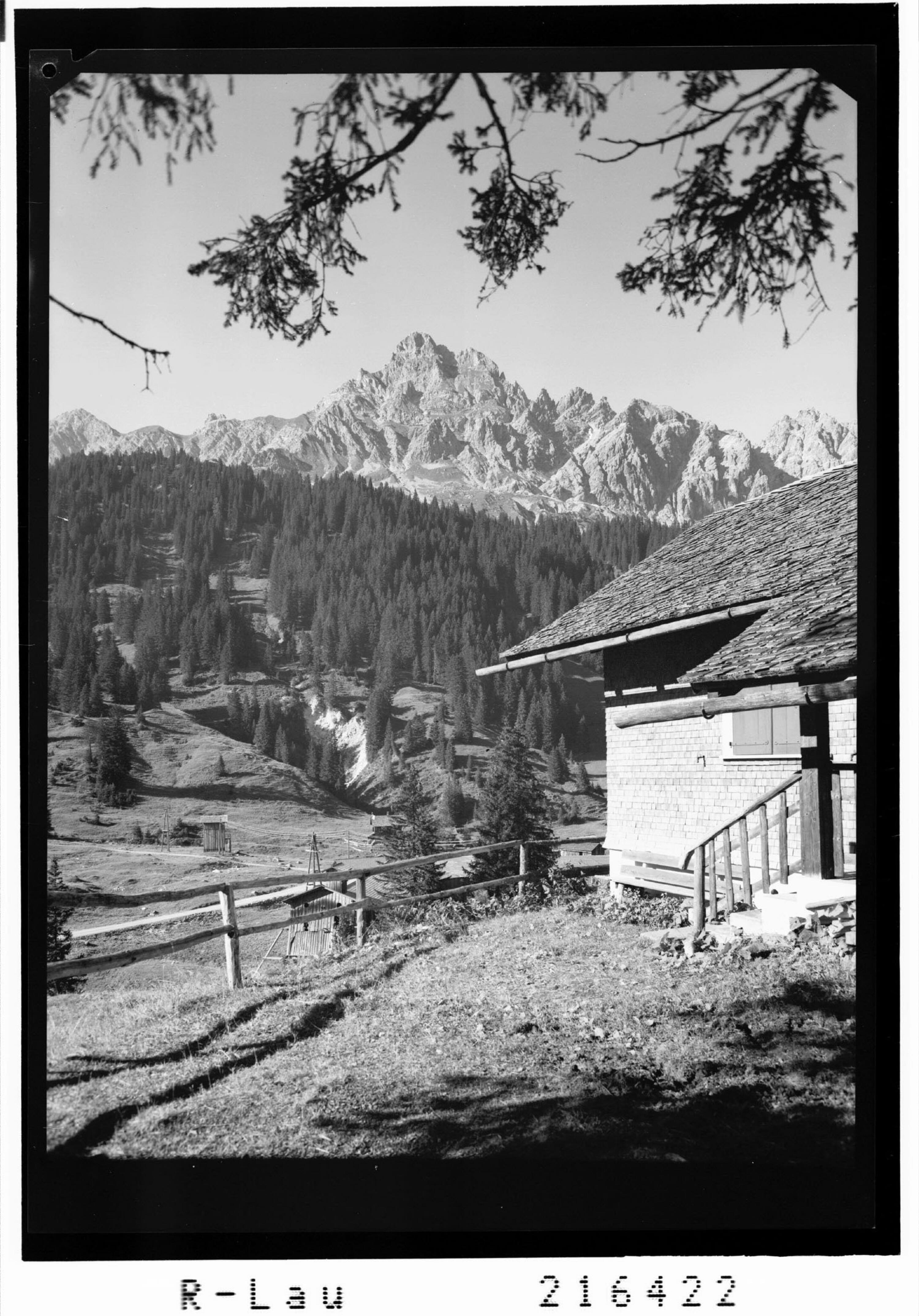 [Blick von Alpengasthaus Rellstal zur Zimba]></div>


    <hr>
    <div class=