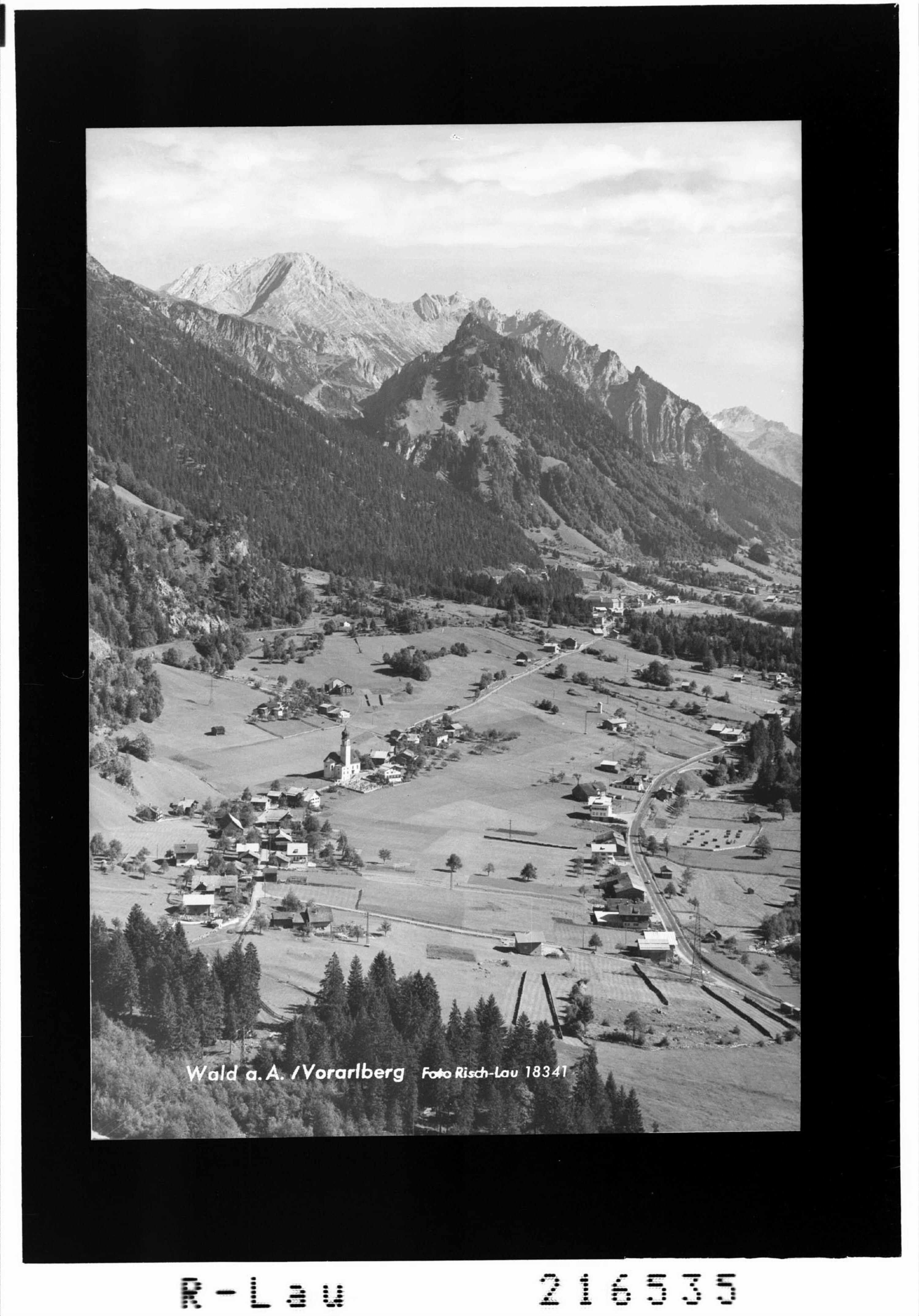 Wald am Arlberg / Vorarlberg></div>


    <hr>
    <div class=