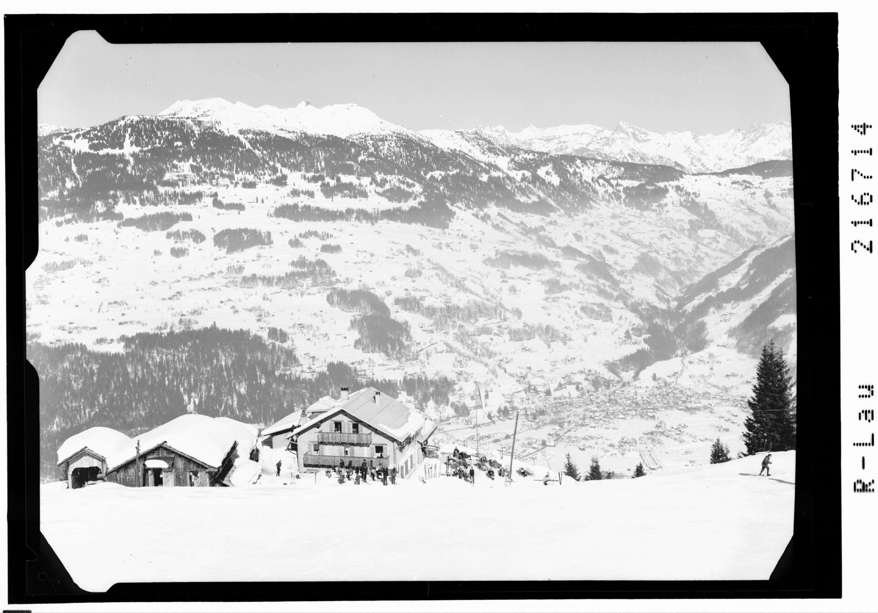 [Alpengasthof Grabs ob Tschagguns im Montafon gegen Itonskof und Lechtaler Alpen]></div>


    <hr>
    <div class=