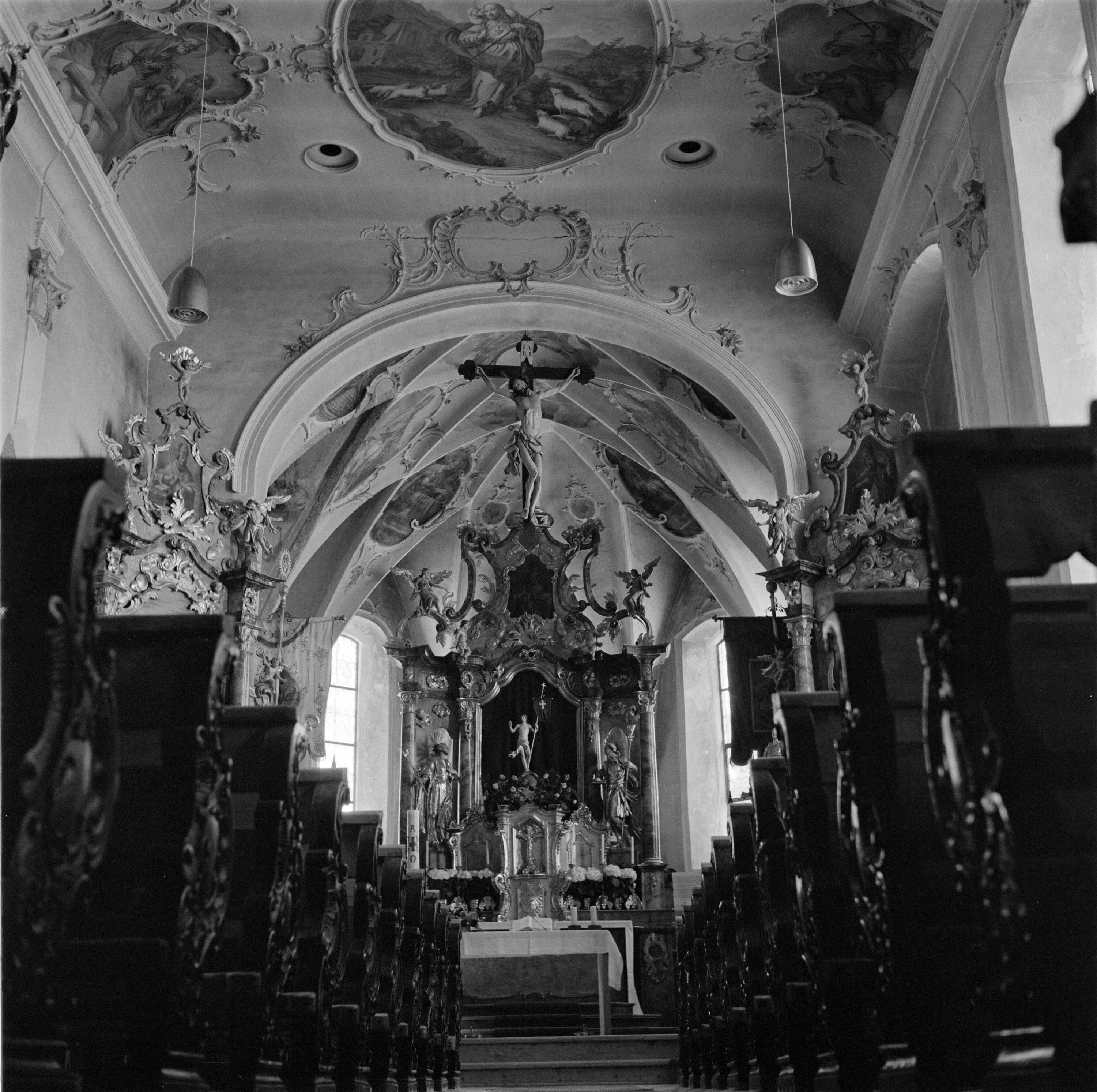 [Lech, alte Pfarrkirche]></div>


    <hr>
    <div class=