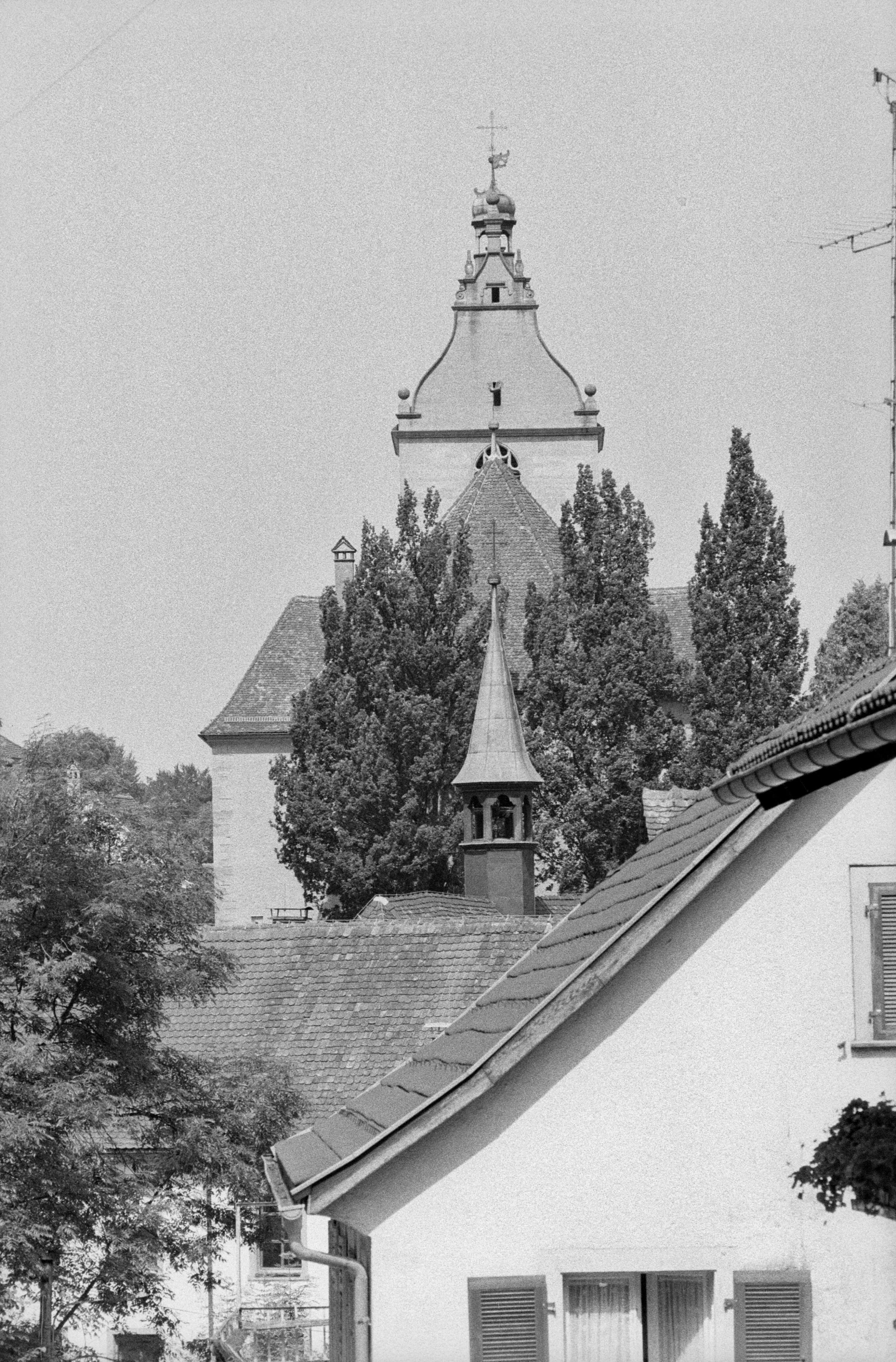 [Bregenz, Kirchturm St. Gallus]></div>


    <hr>
    <div class=